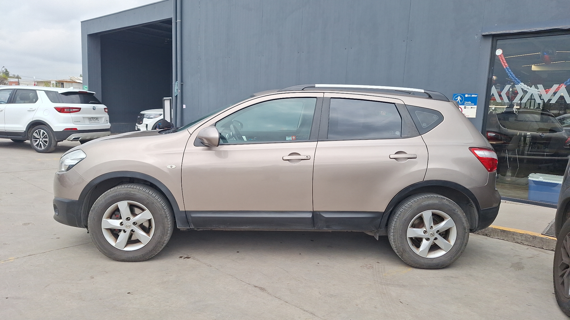Nissan Qashqai — foto 2 de 14