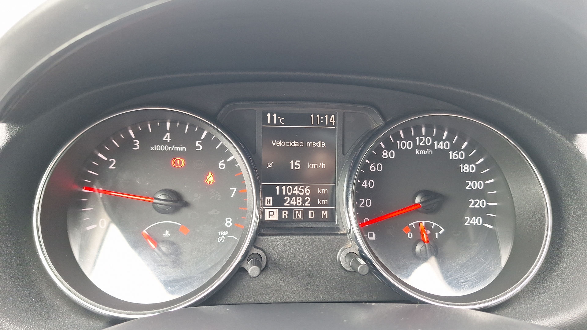 Nissan Qashqai — foto 9 de 14