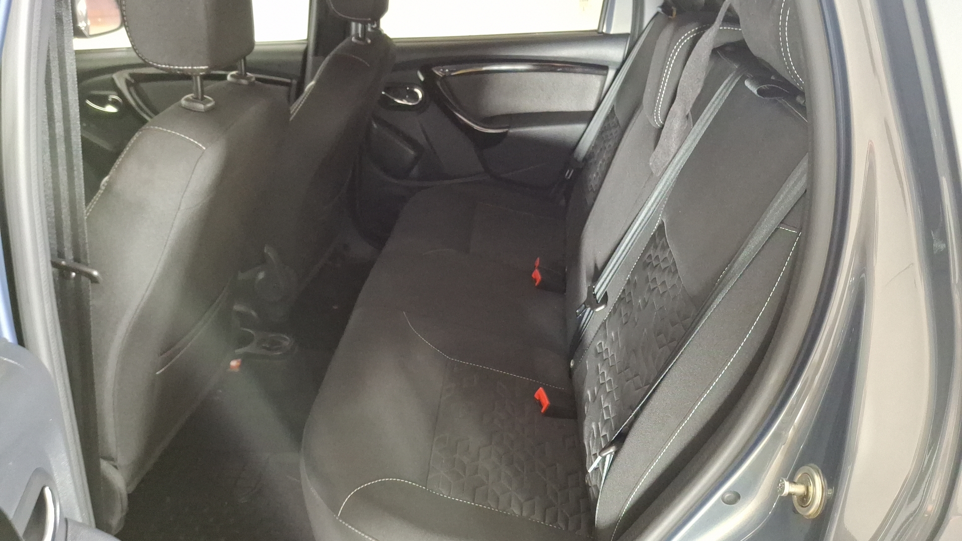 Renault Oroch — foto 13 de 15