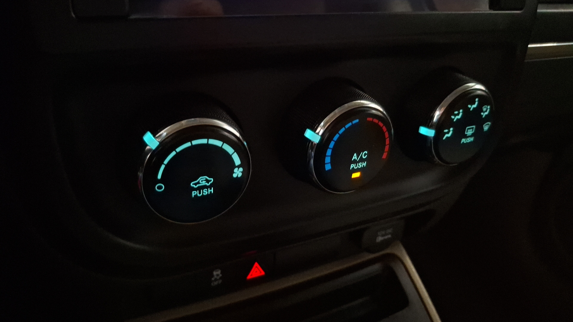 Jeep Patriot — foto 15 de 16