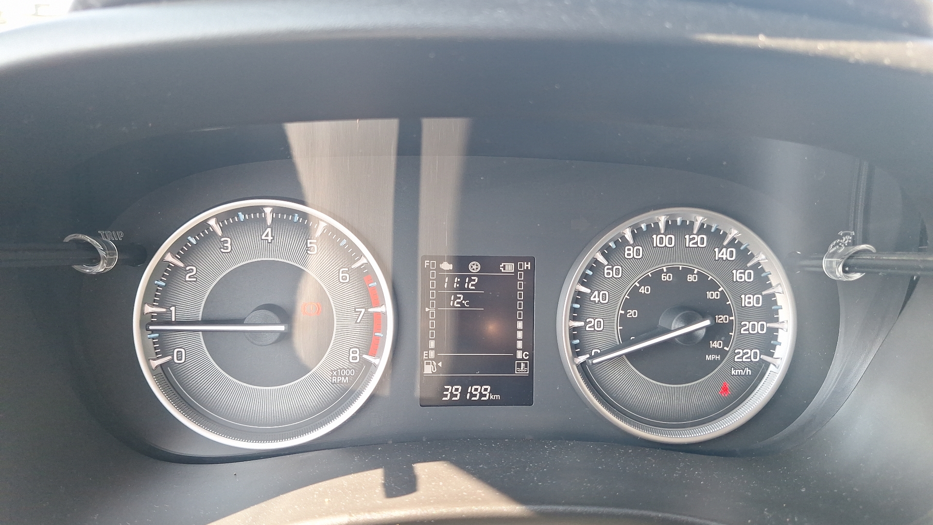 Suzuki Fronx — foto 9 de 15