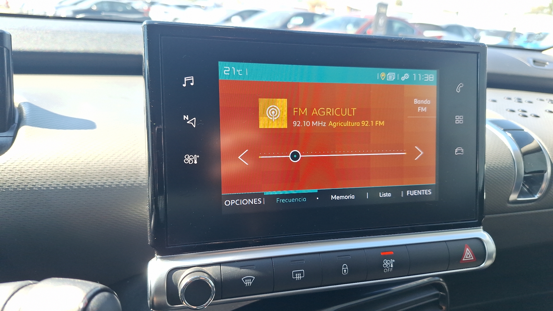 Citroën C4 Cactus — foto 10 de 16