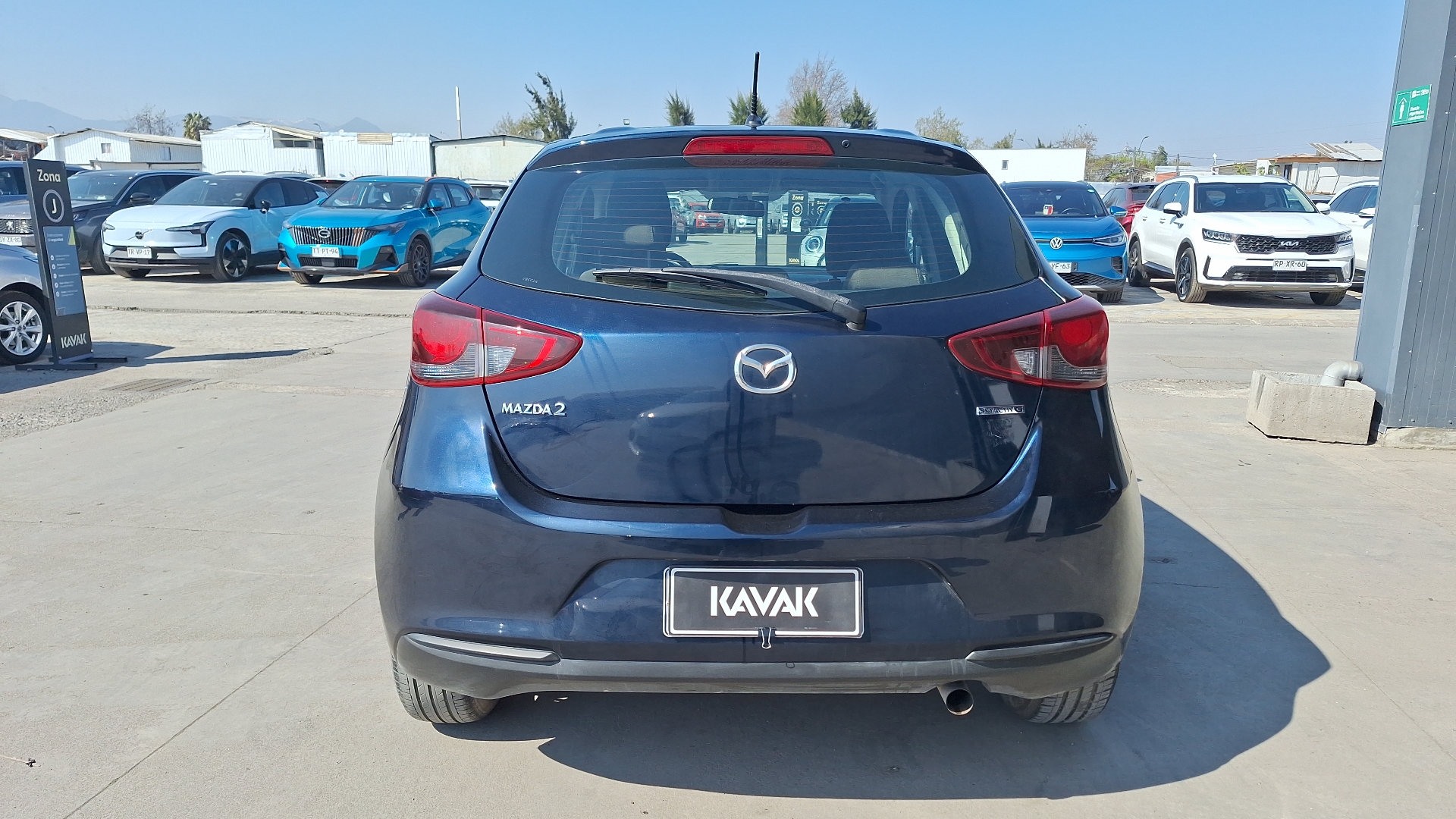 Mazda 2 — foto 3 de 14