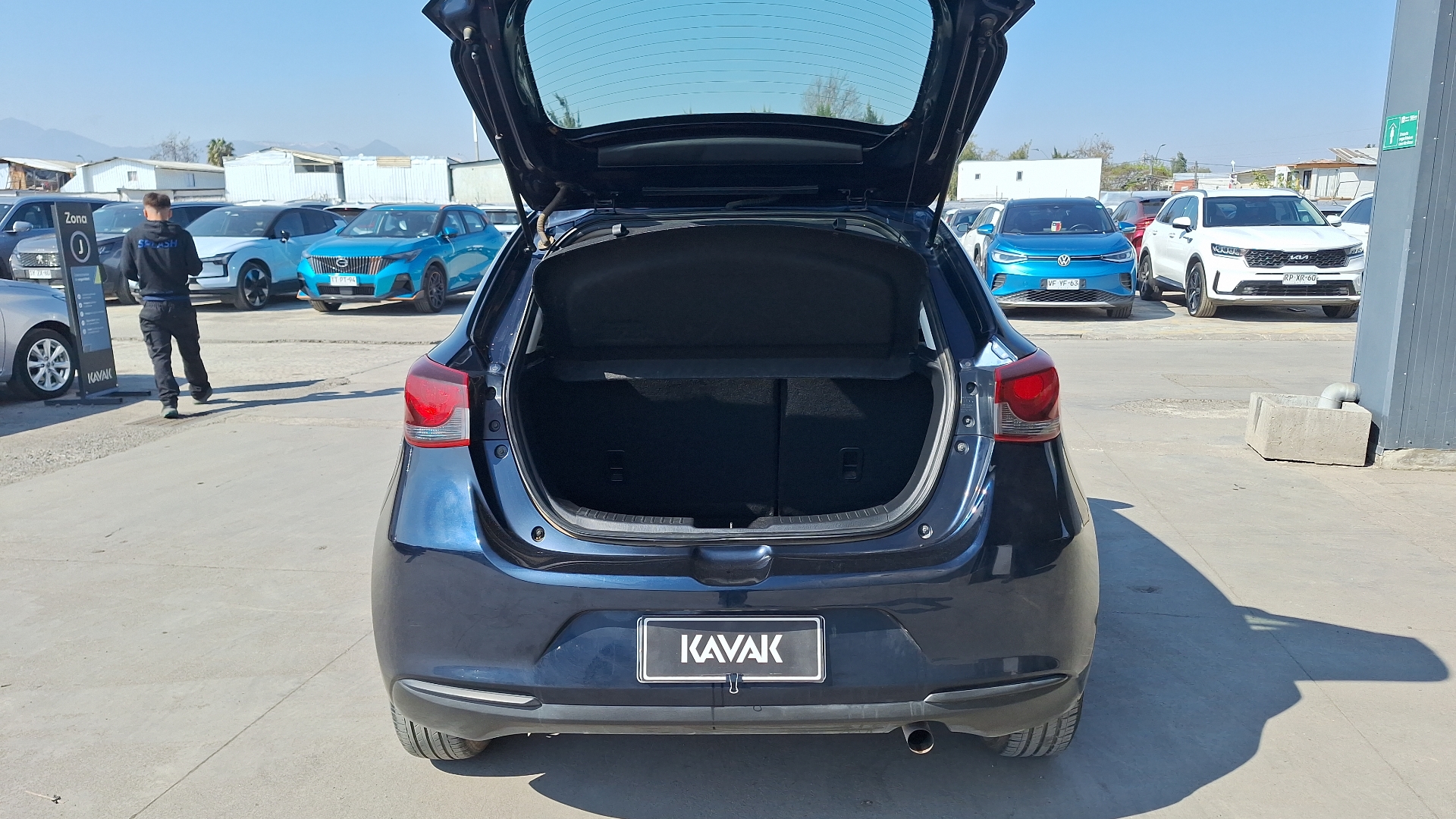 Mazda 2 — foto 4 de 14