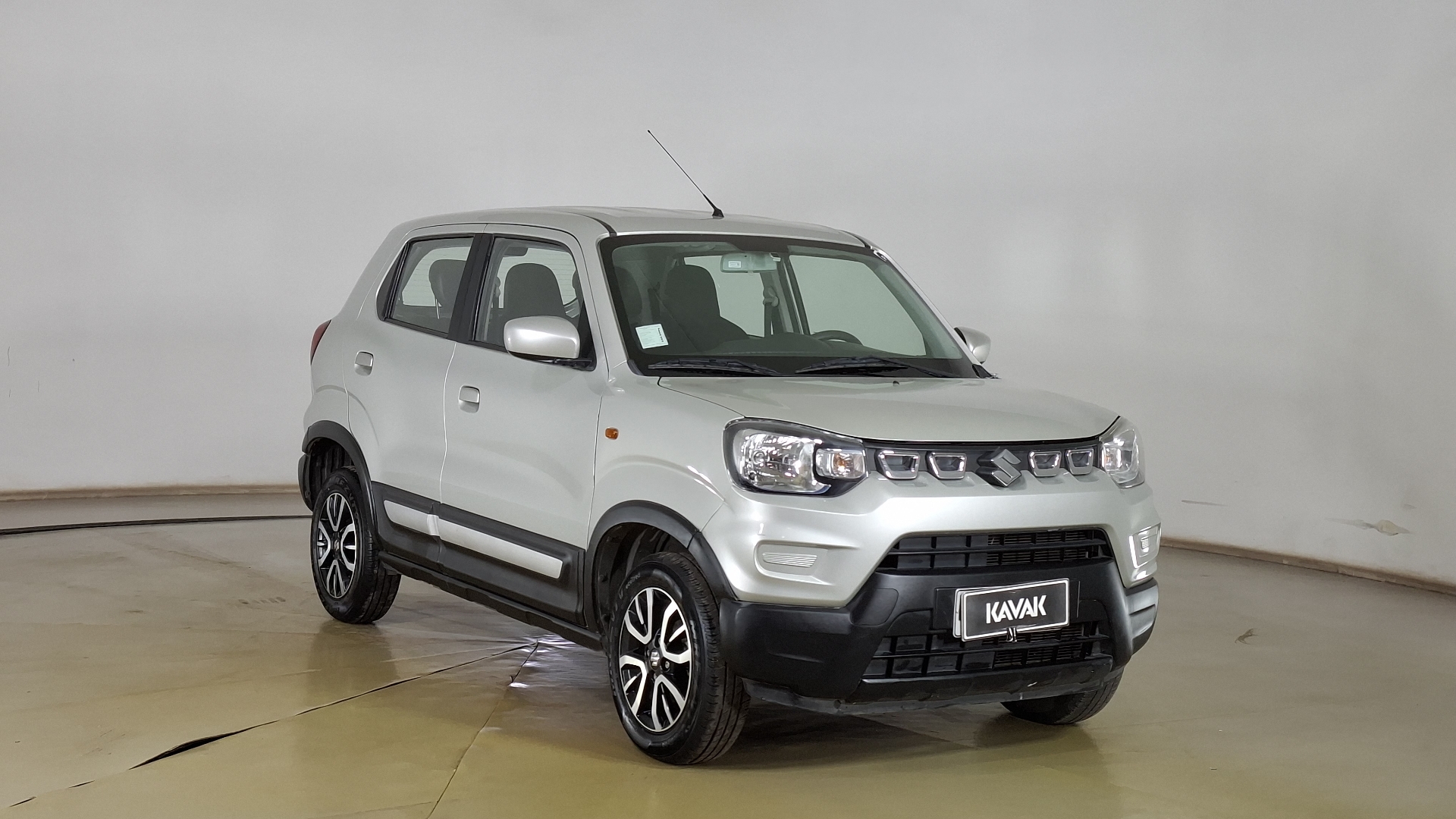 Suzuki S-Presso — foto 3 de 16