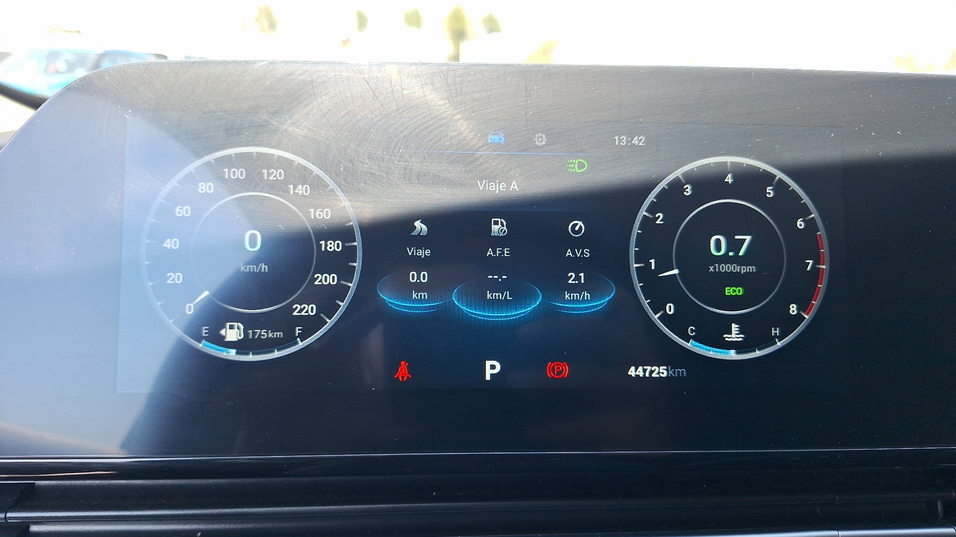 Omoda C5 — foto 9 de 15