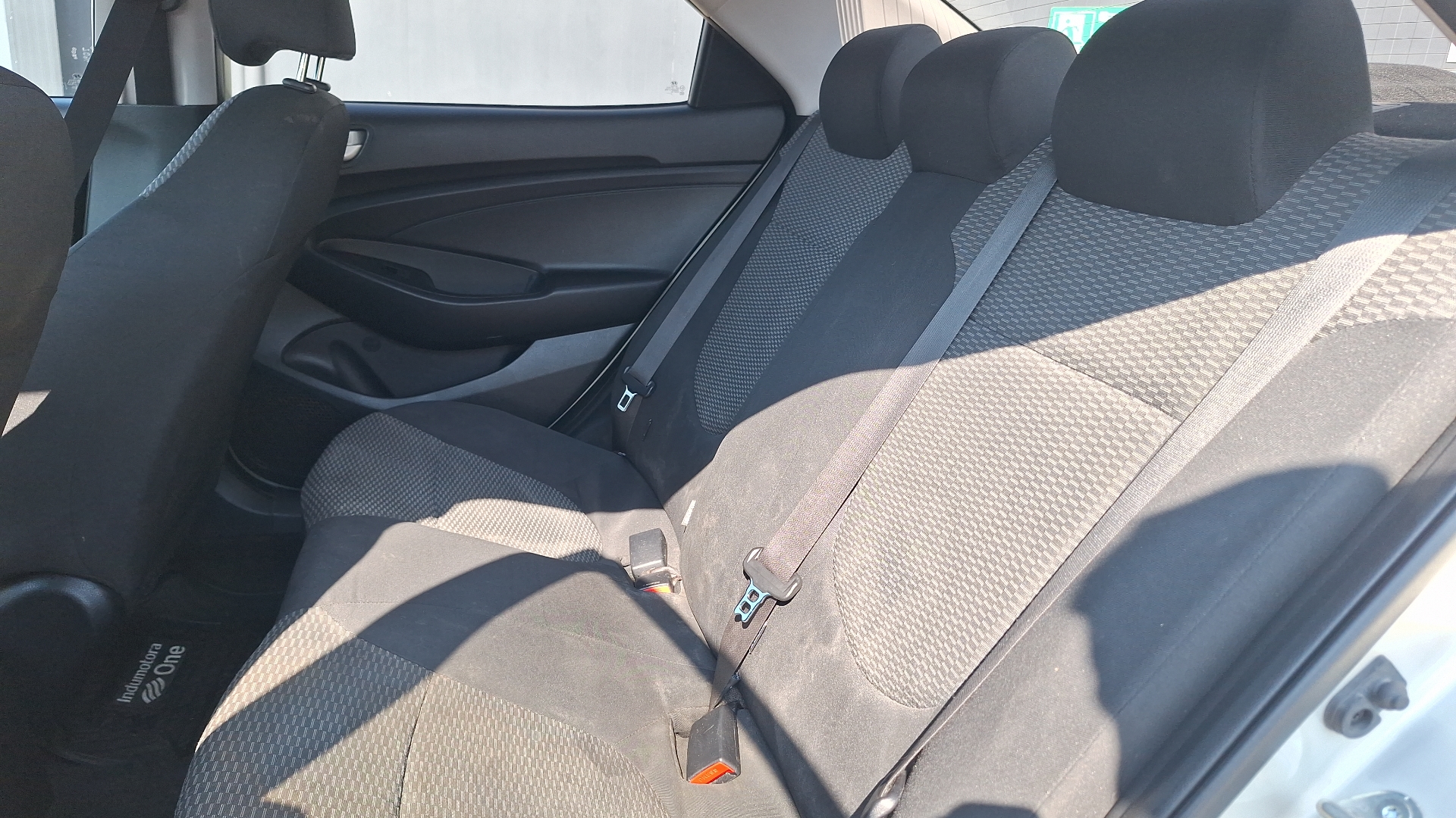 Hyundai Verna — foto 13 de 15