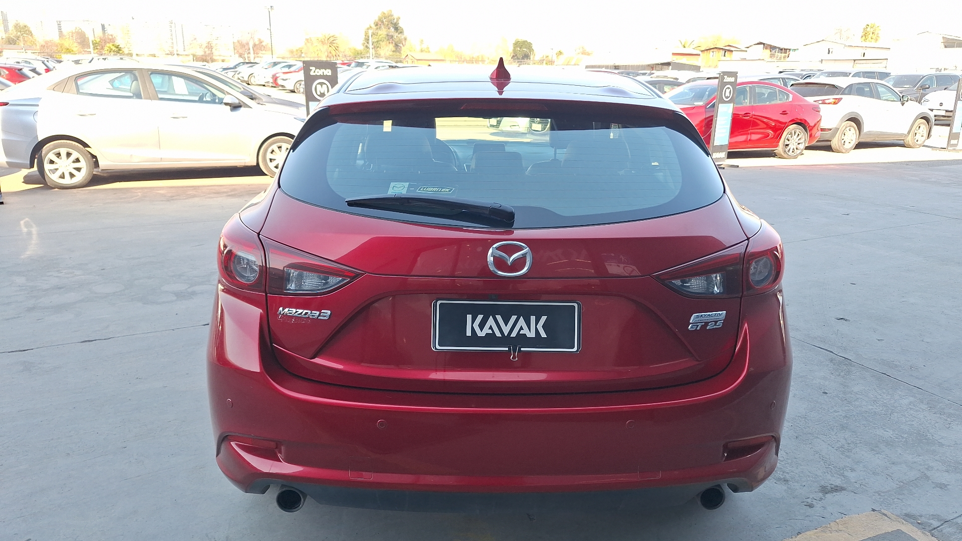 Mazda 3 — foto 3 de 16