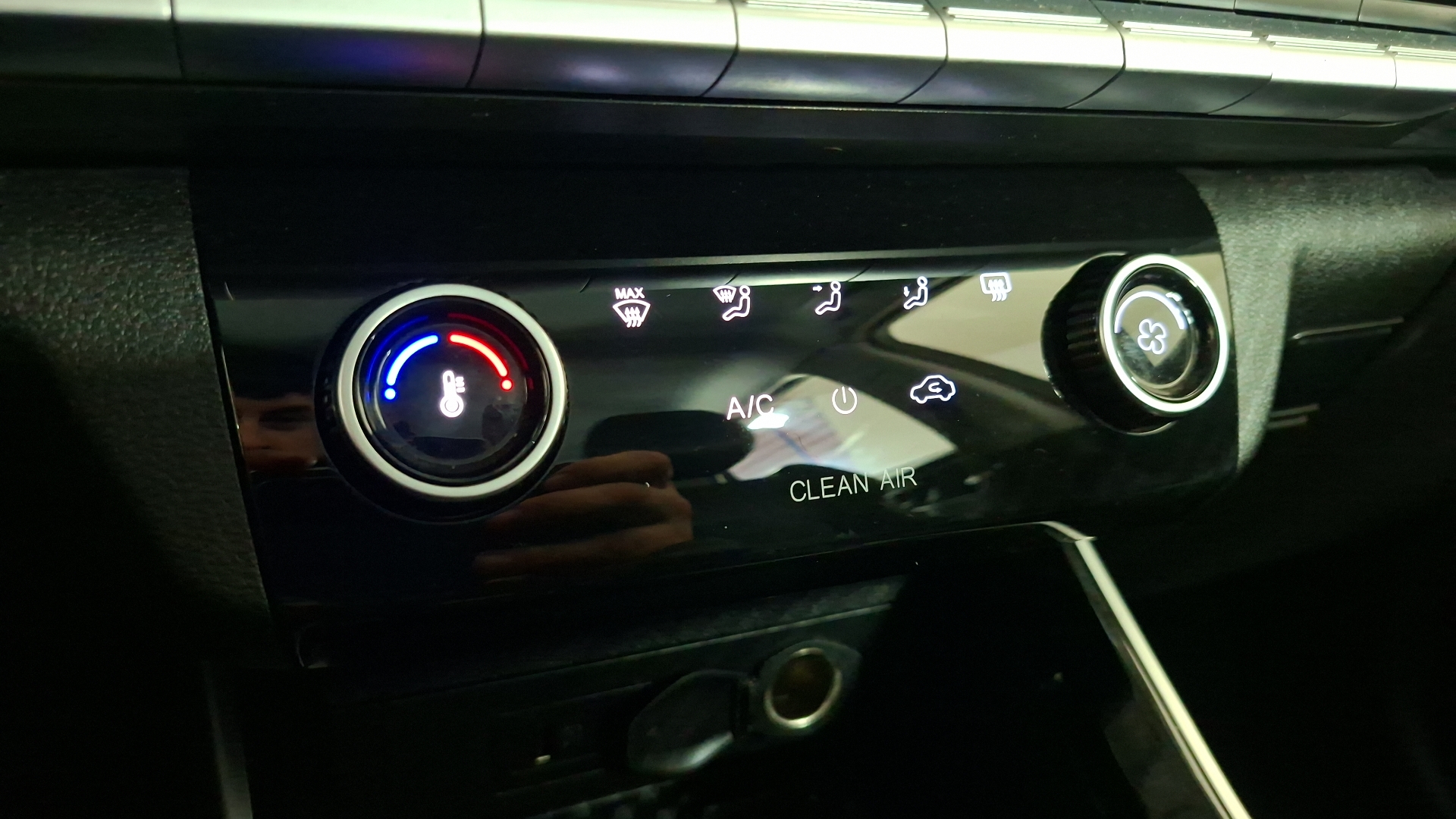 Chery Tiggo 3 Pro — foto 16 de 17