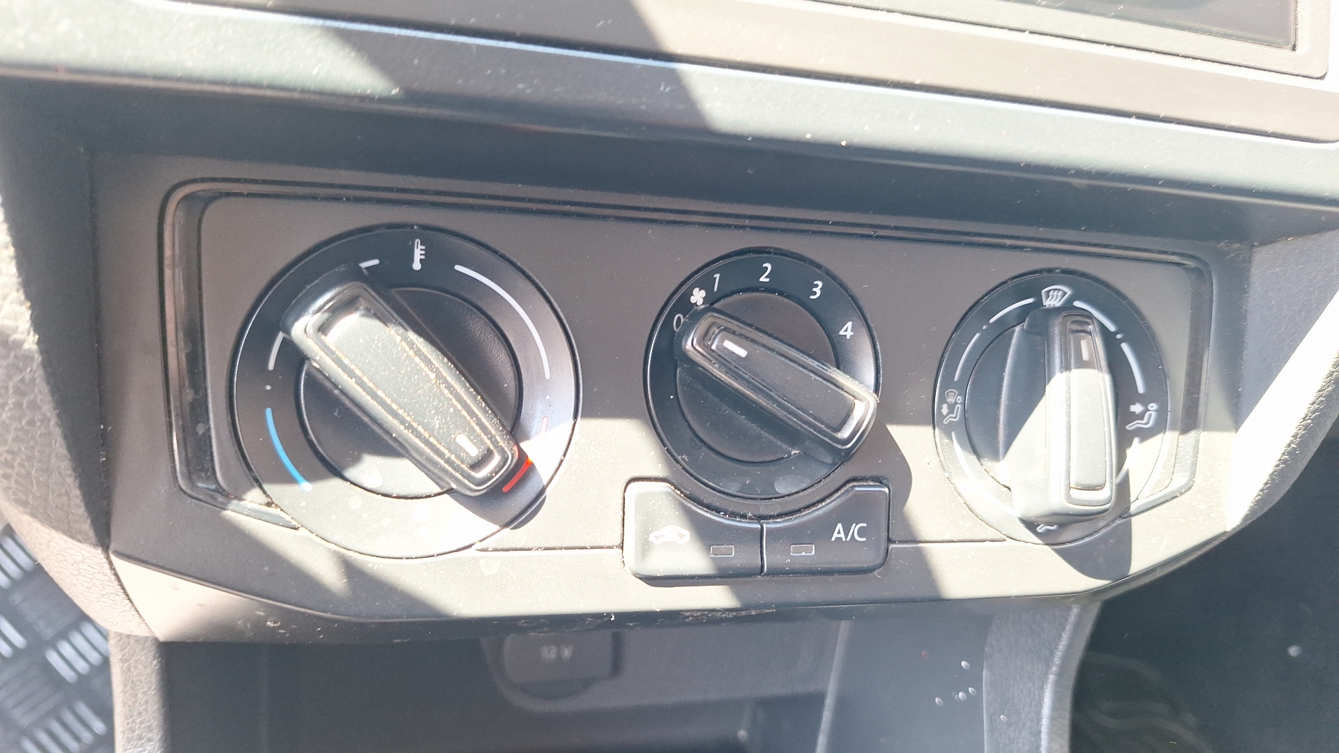 Volkswagen Gol — foto 15 de 15