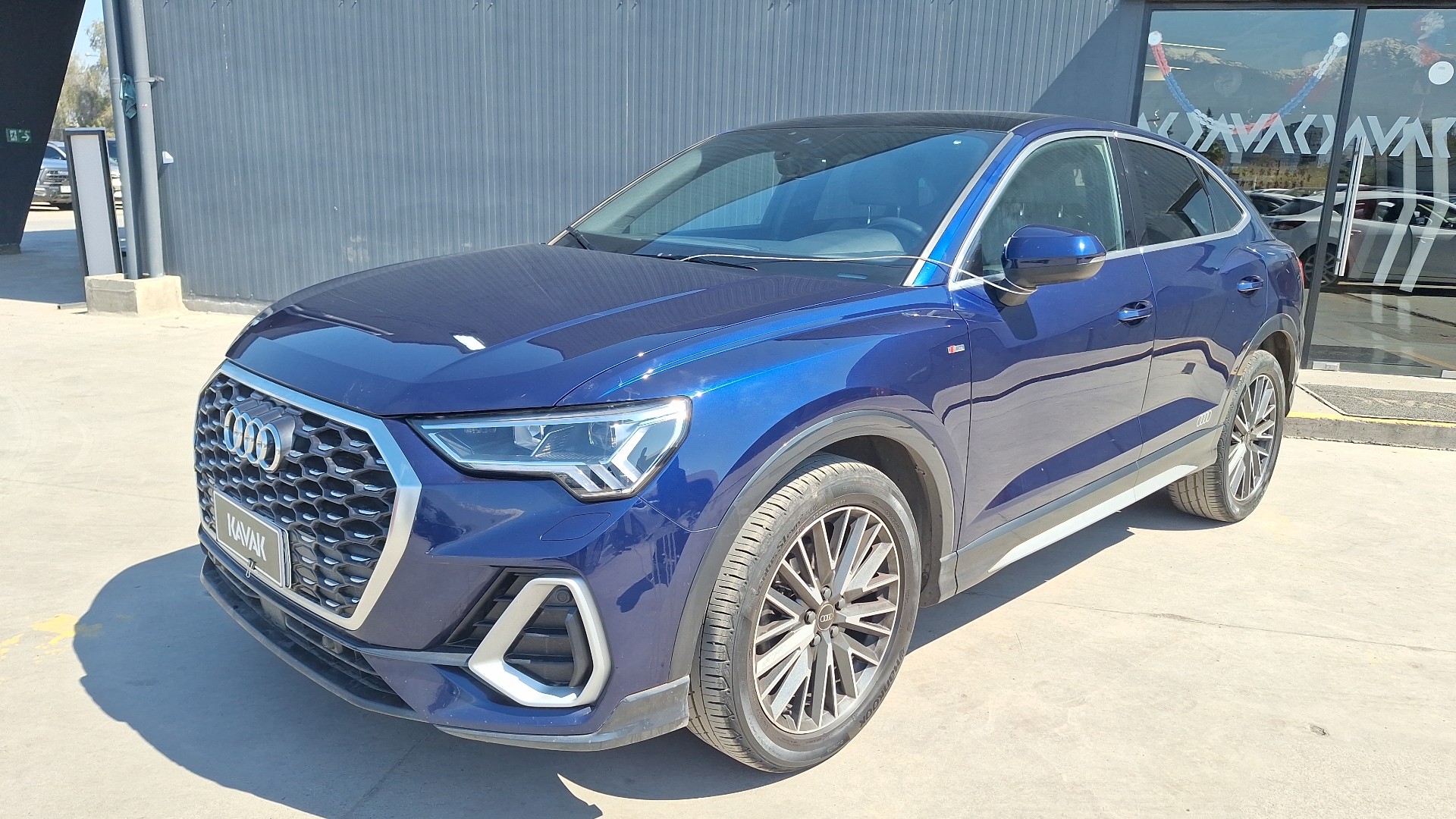 Audi Q3