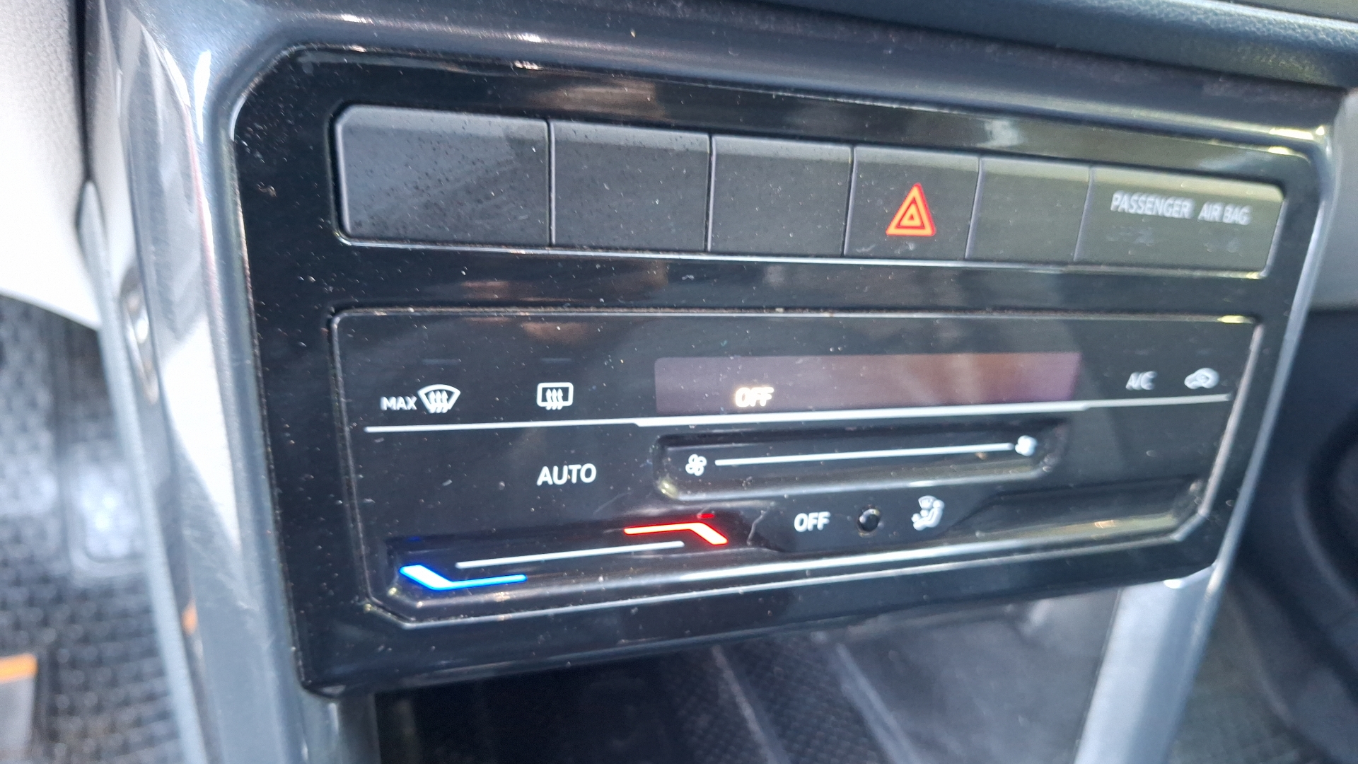 Volkswagen T-Cross — foto 15 de 15