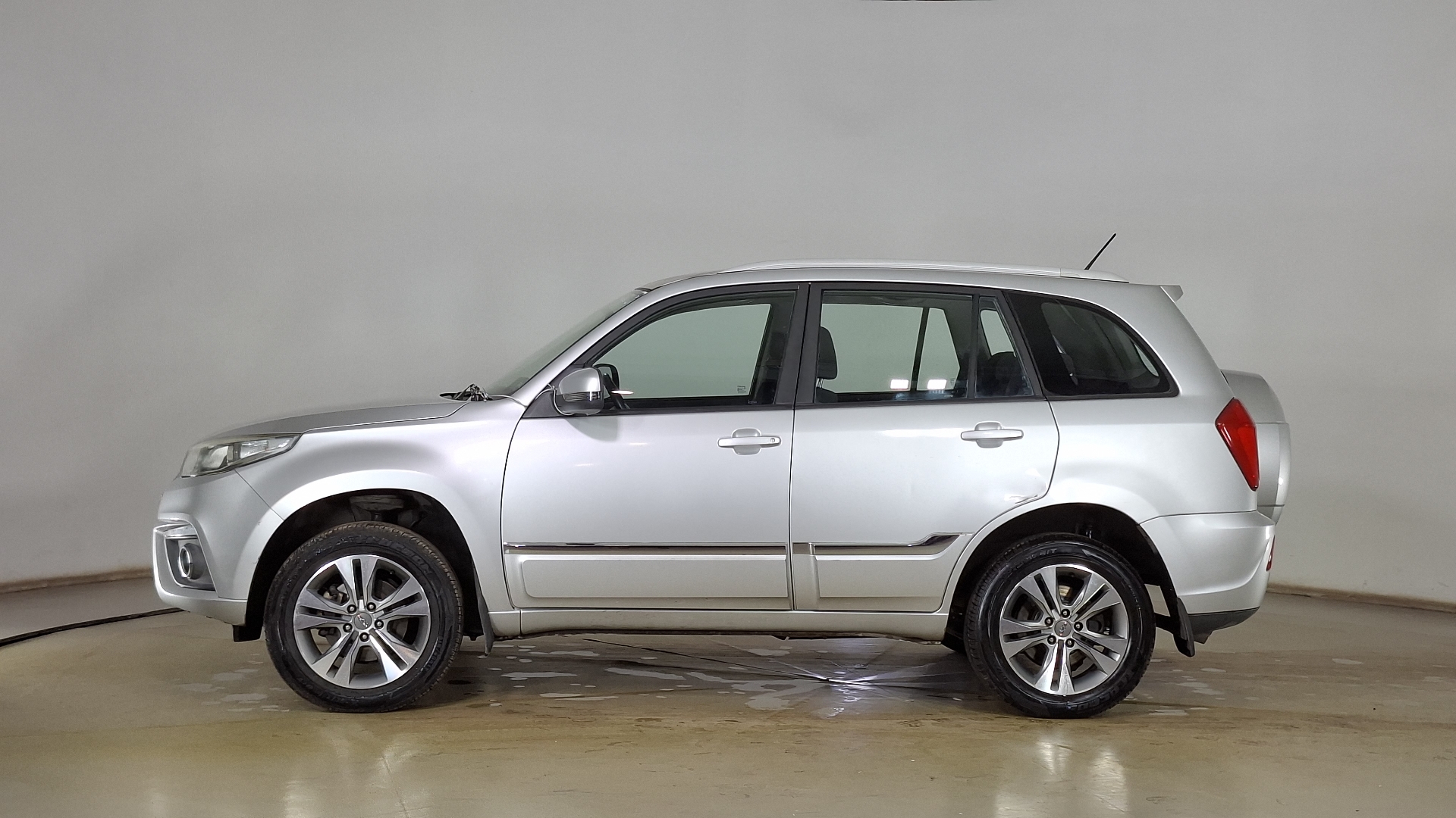 Chery Tiggo 3 — foto 7 de 15