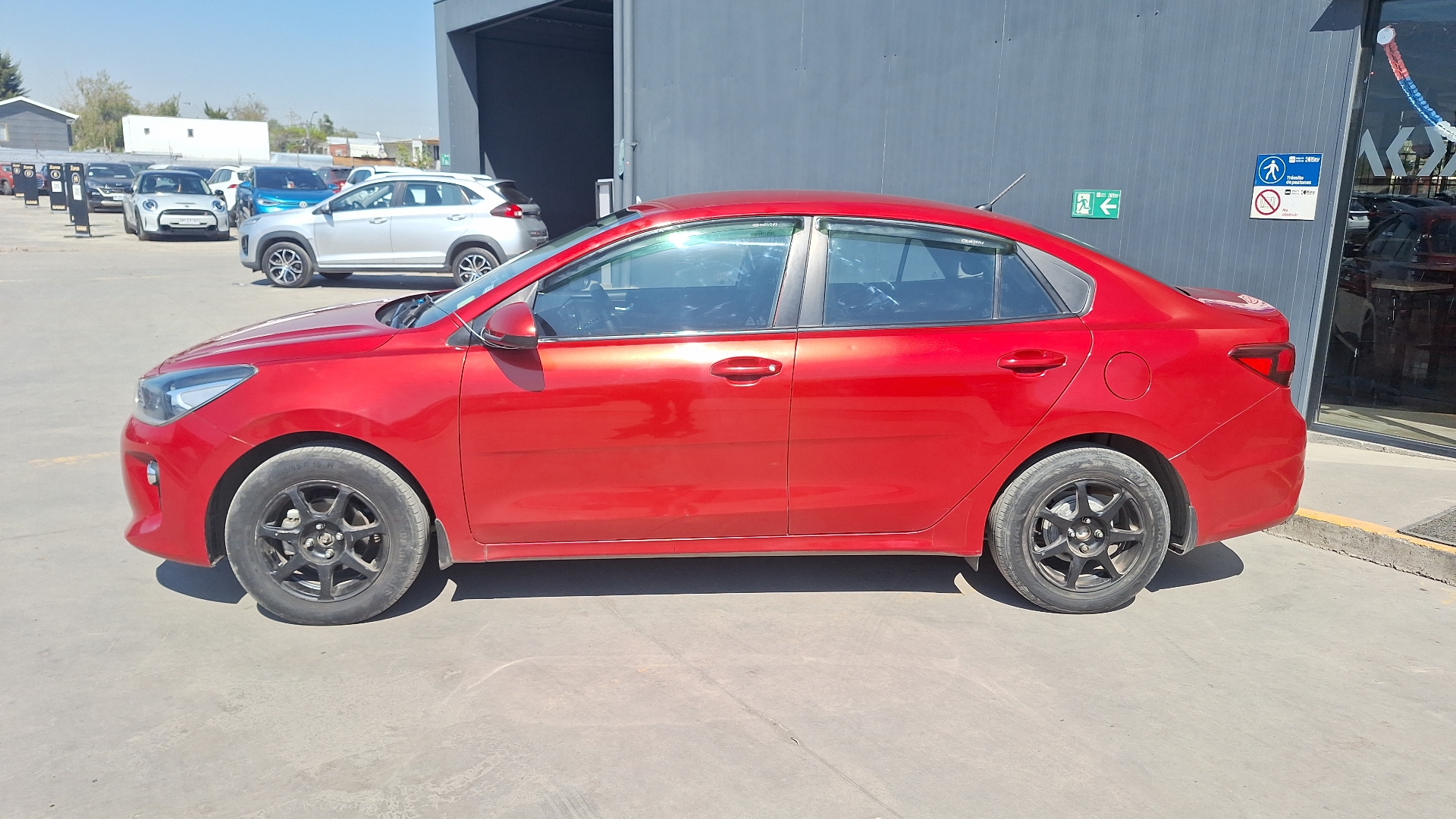KIA Rio4 — foto 2 de 15