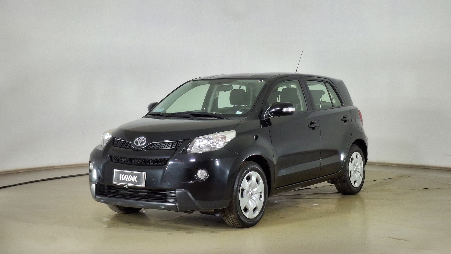 Toyota Urban Cruiser — foto 1 de 15