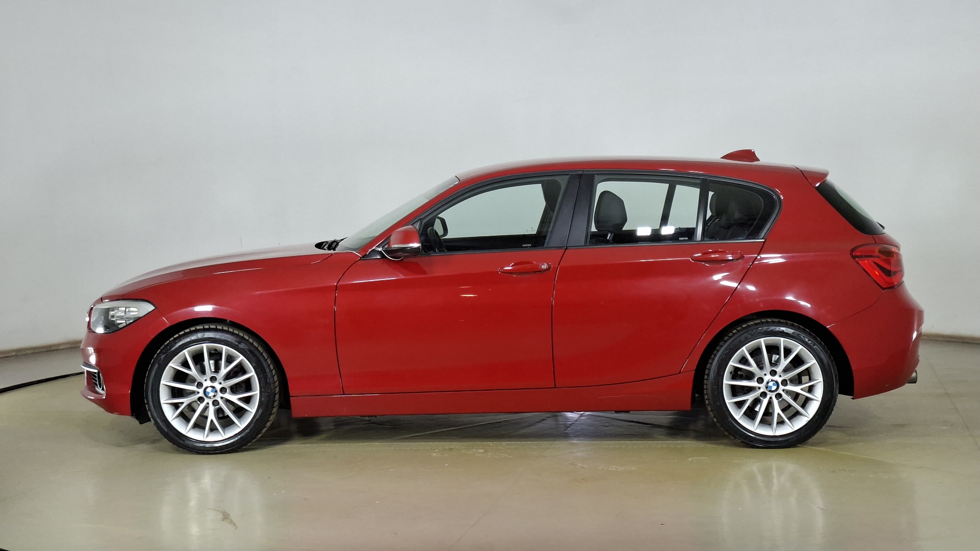 BMW Serie 1 — foto 7 de 16