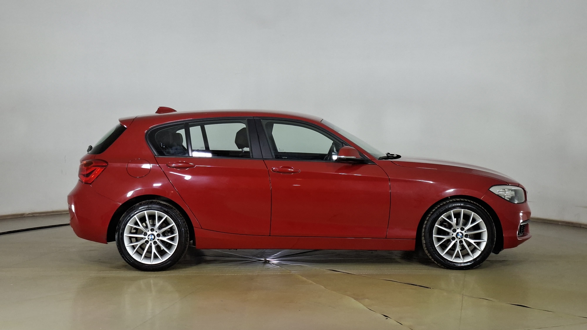 BMW Serie 1 — foto 4 de 16