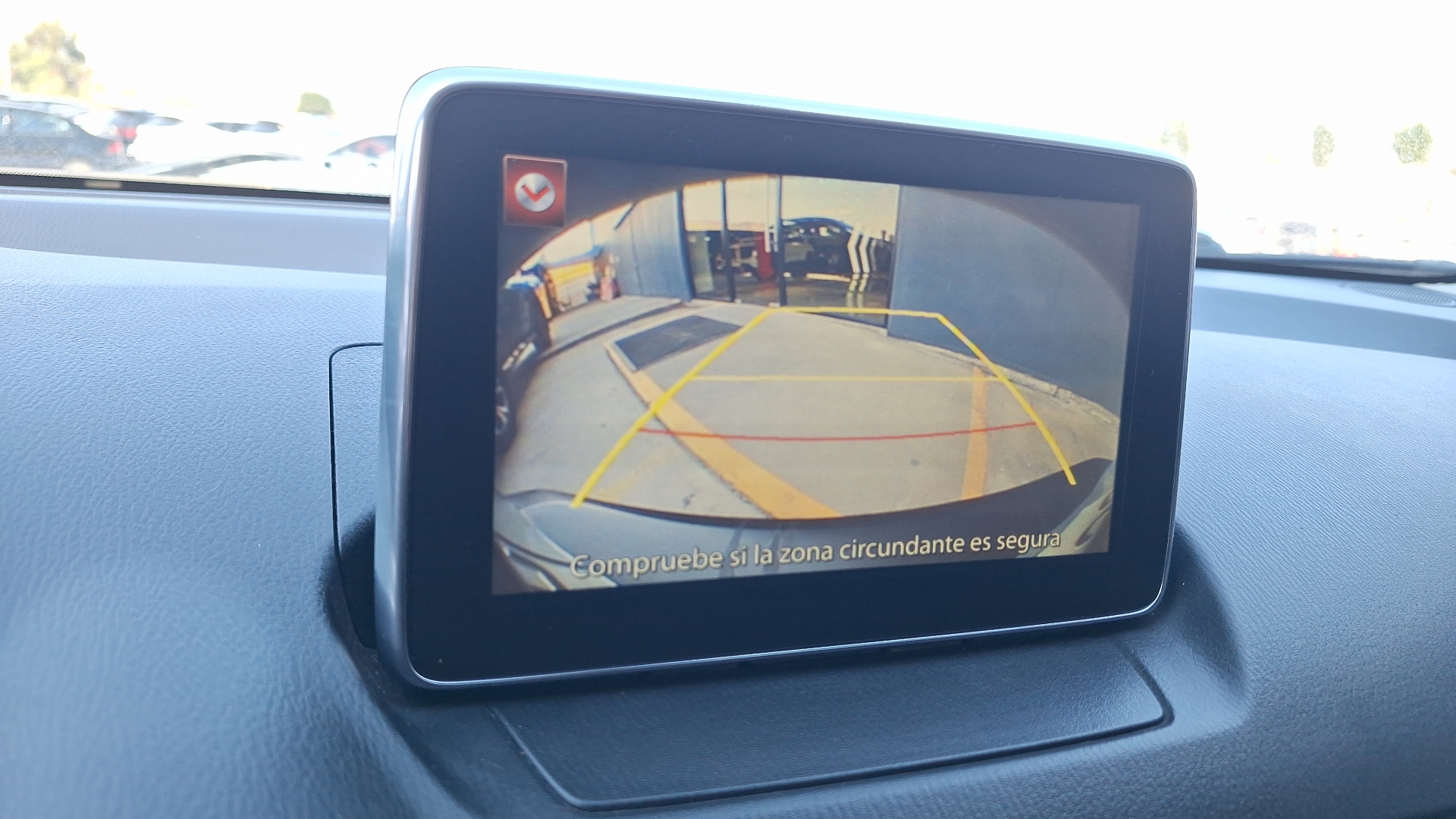 Mazda CX-3 — foto 12 de 15