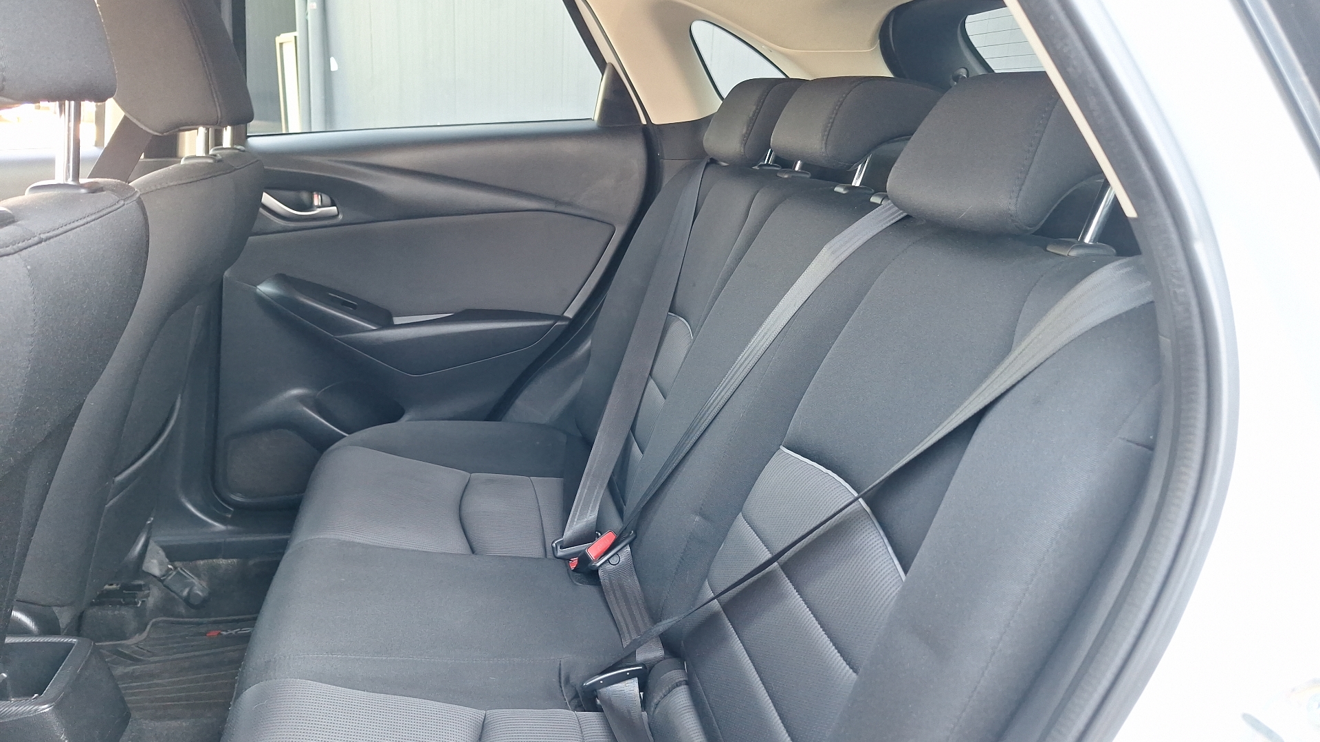 Mazda CX-3 — foto 13 de 15