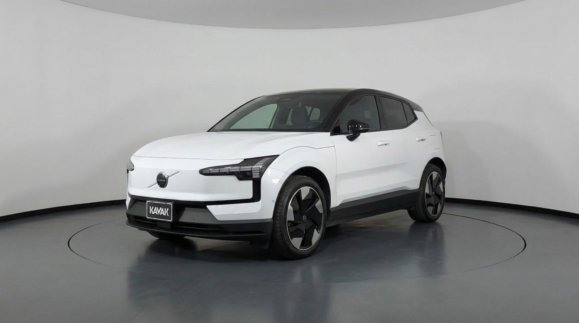 Volvo ex30 2024