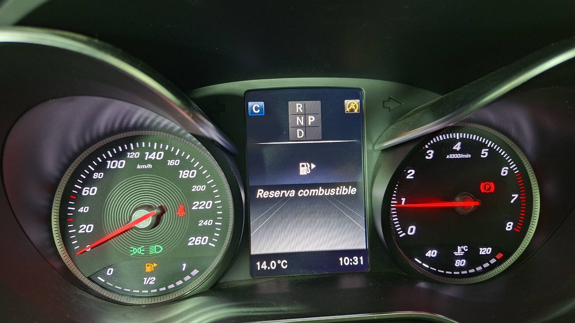 Mercedes-Benz Clase C — foto 9 de 16