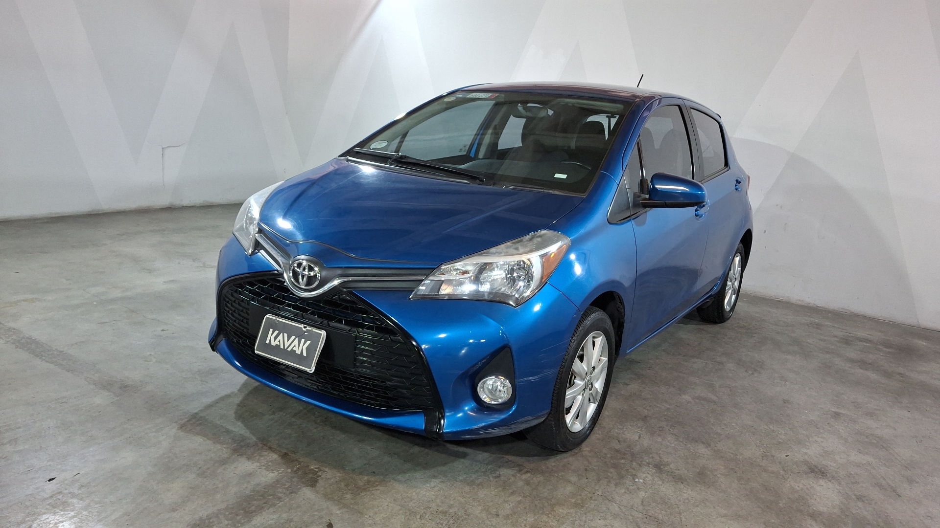 Toyota Yaris 2015