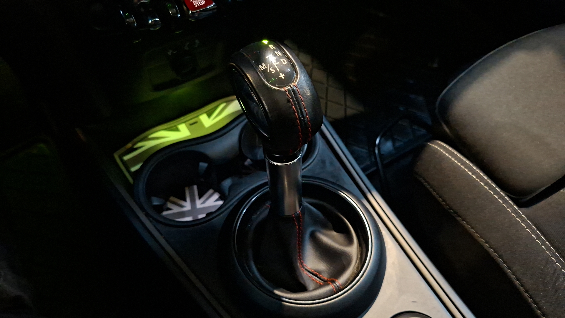 MINI Countryman — foto 11 de 17