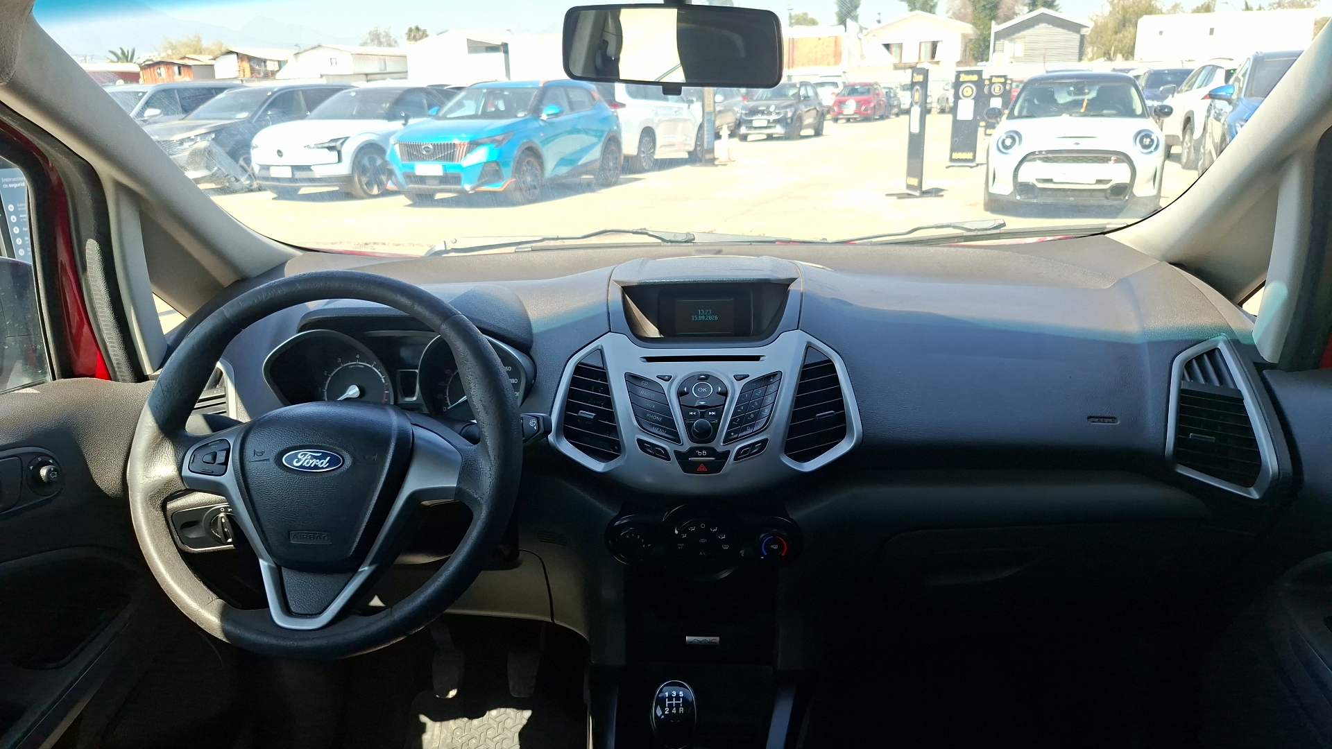 Ford Ecosport — foto 6 de 14