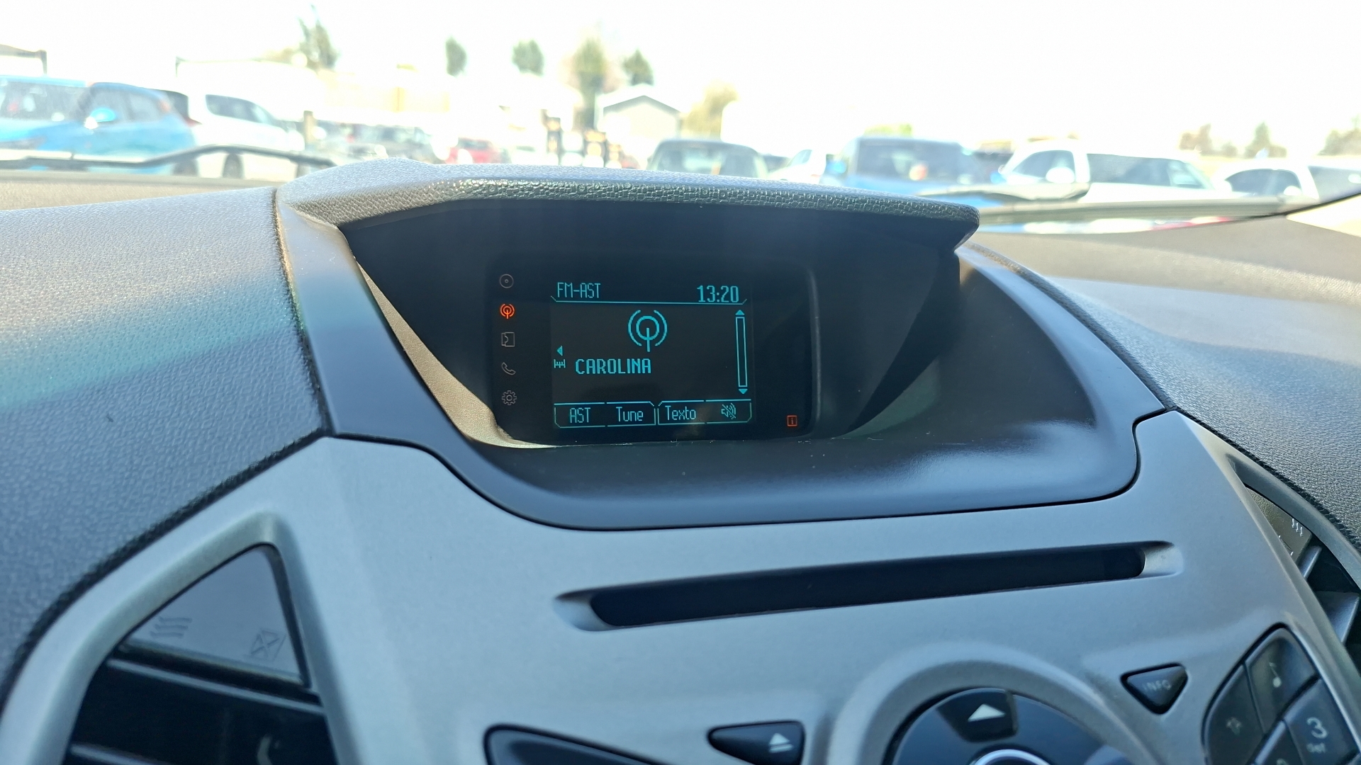 Ford Ecosport — foto 10 de 14