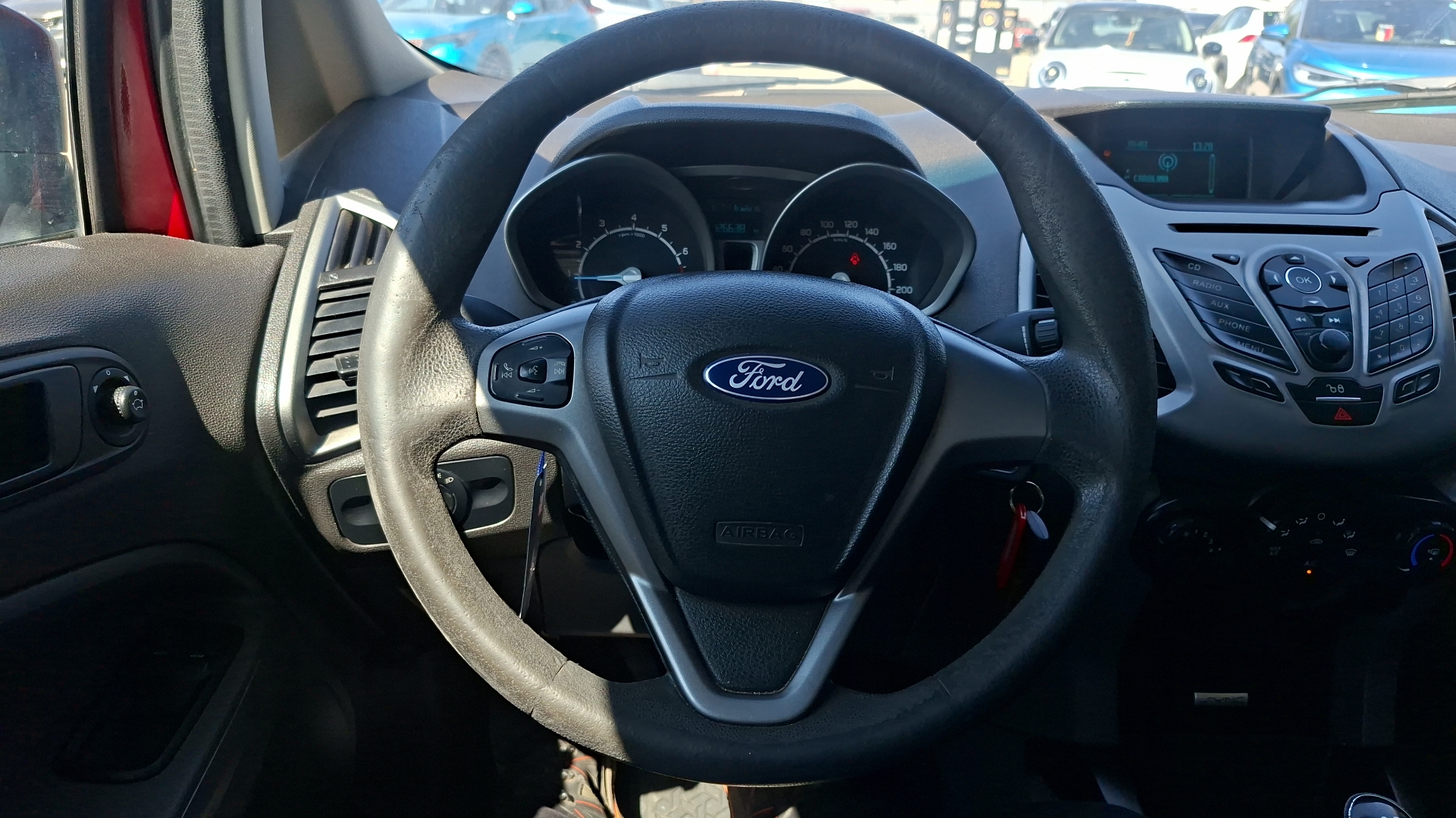 Ford Ecosport — foto 8 de 14