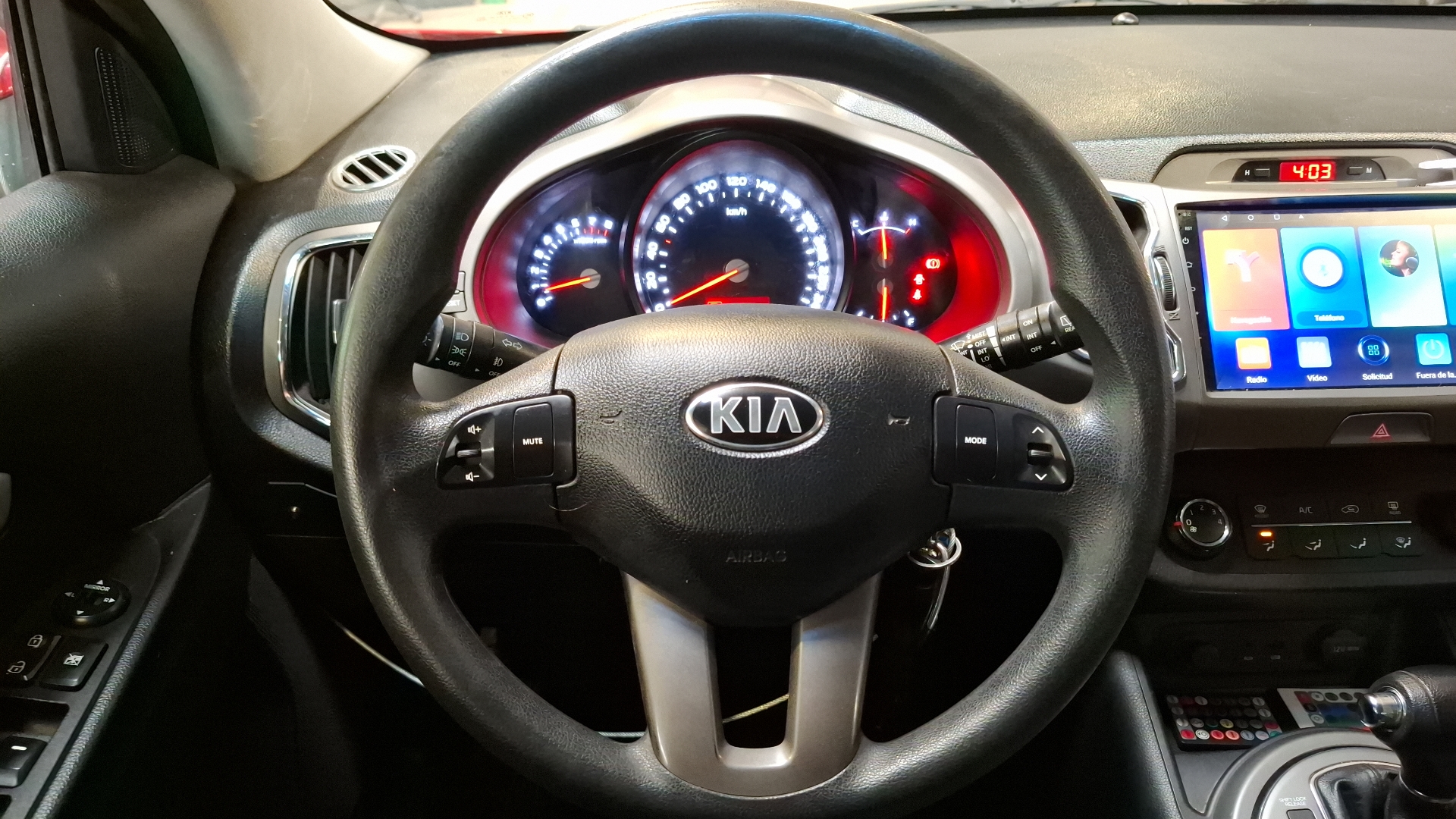 KIA Sportage — foto 8 de 15