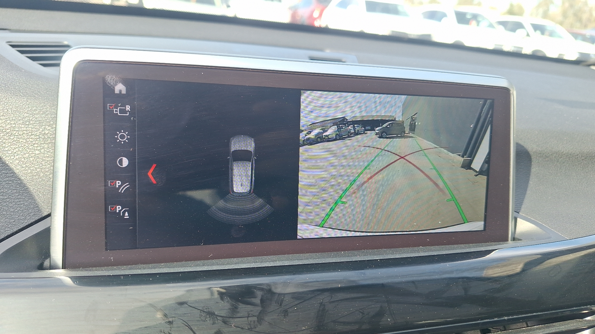 BMW X1 — foto 9 de 12