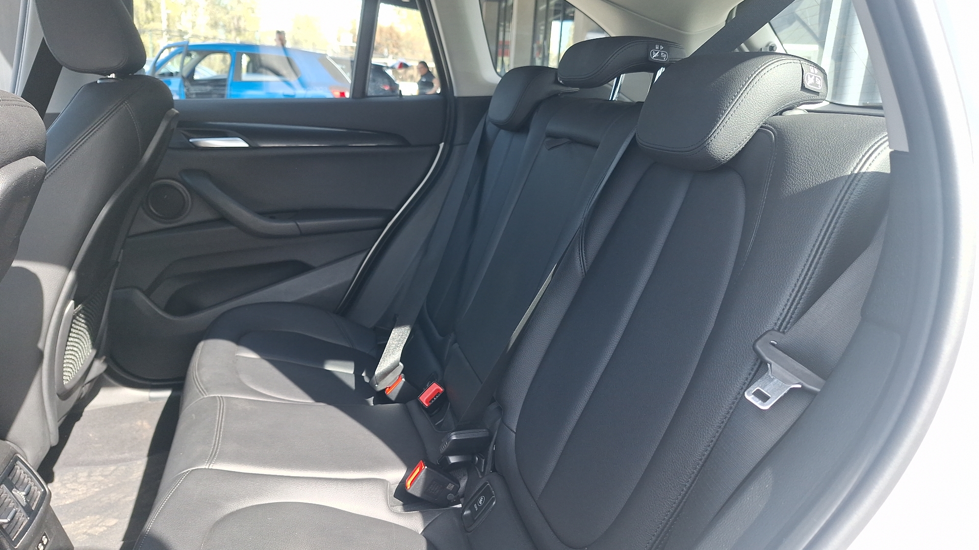 BMW X1 — foto 10 de 12