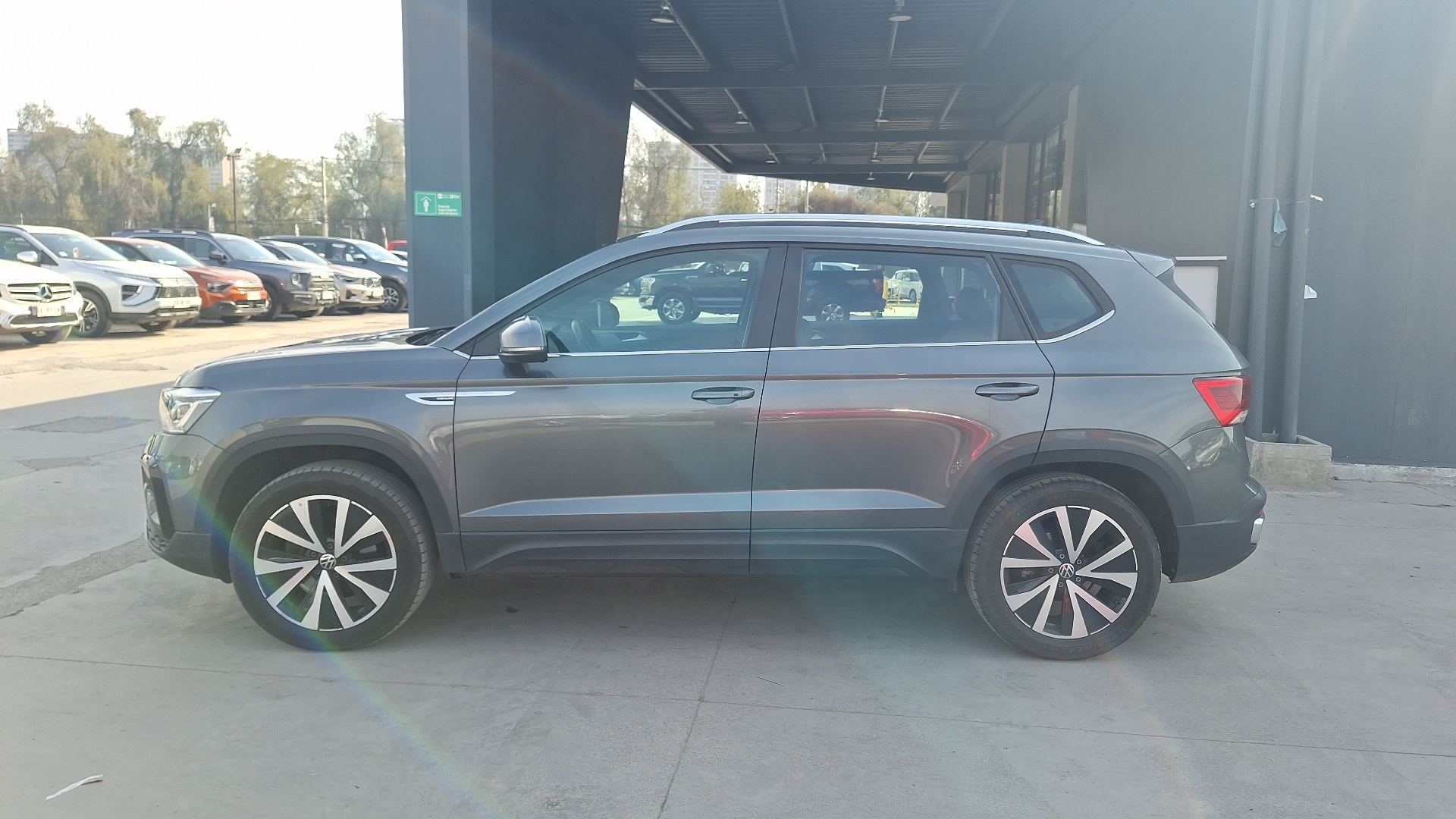 Volkswagen Taos — foto 2 de 16