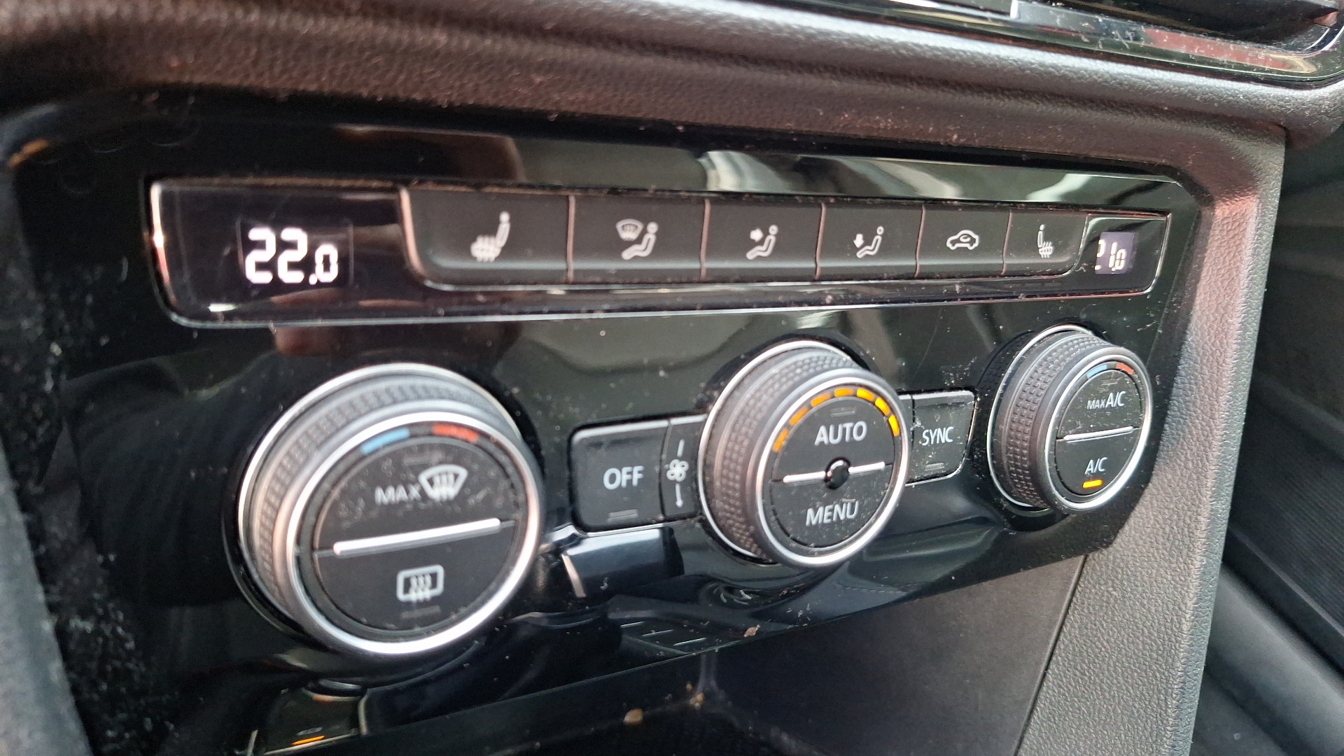 Volkswagen Taos — foto 16 de 16