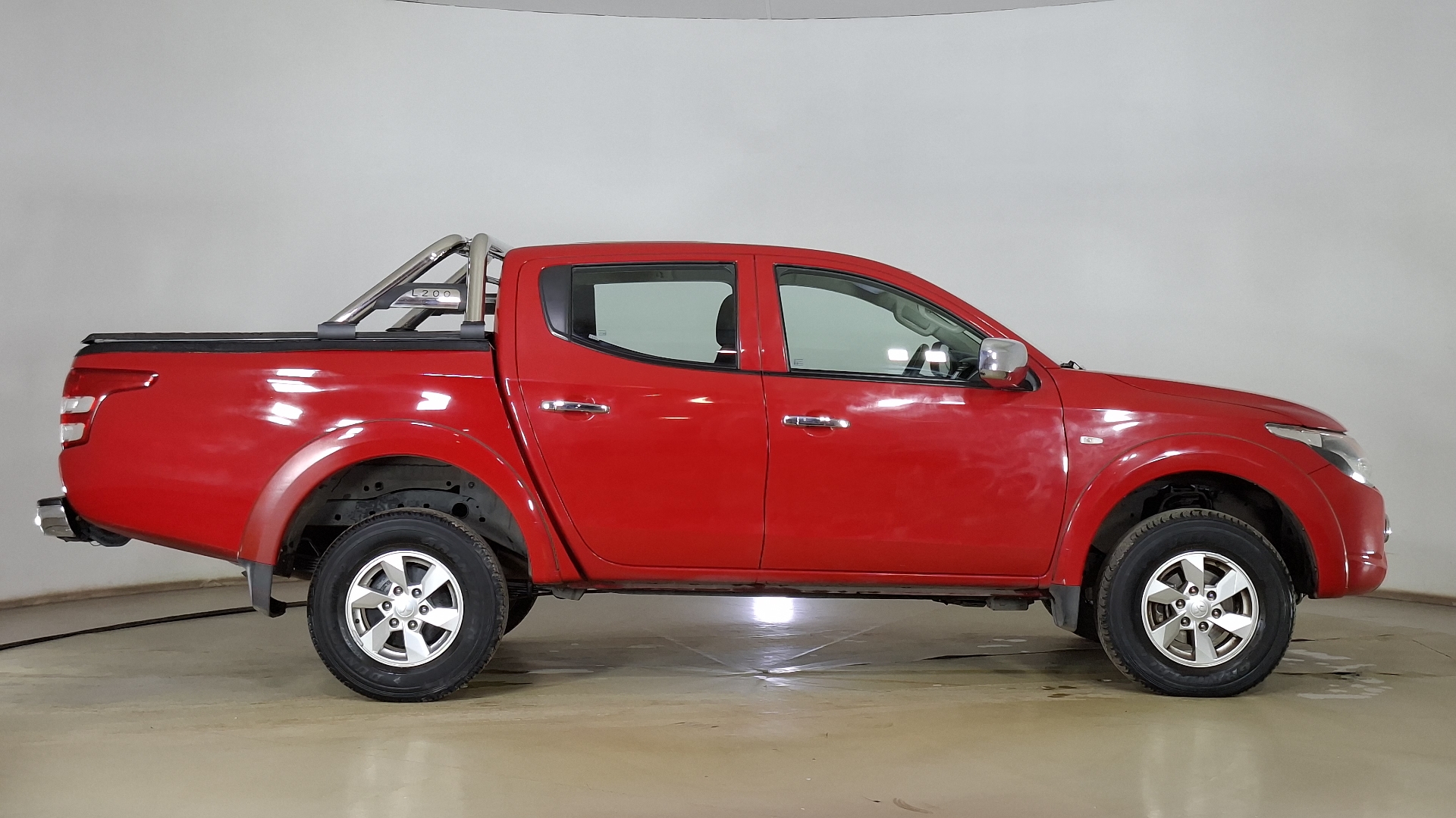 Mitsubishi L200 — foto 4 de 15
