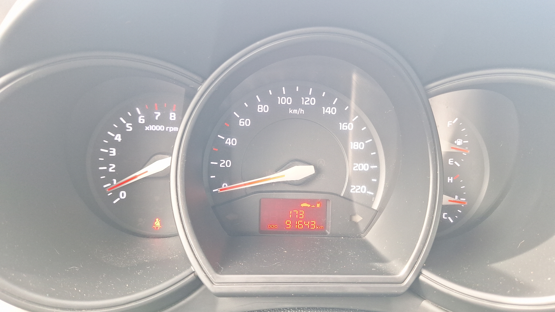 KIA Rio5 — foto 9 de 14