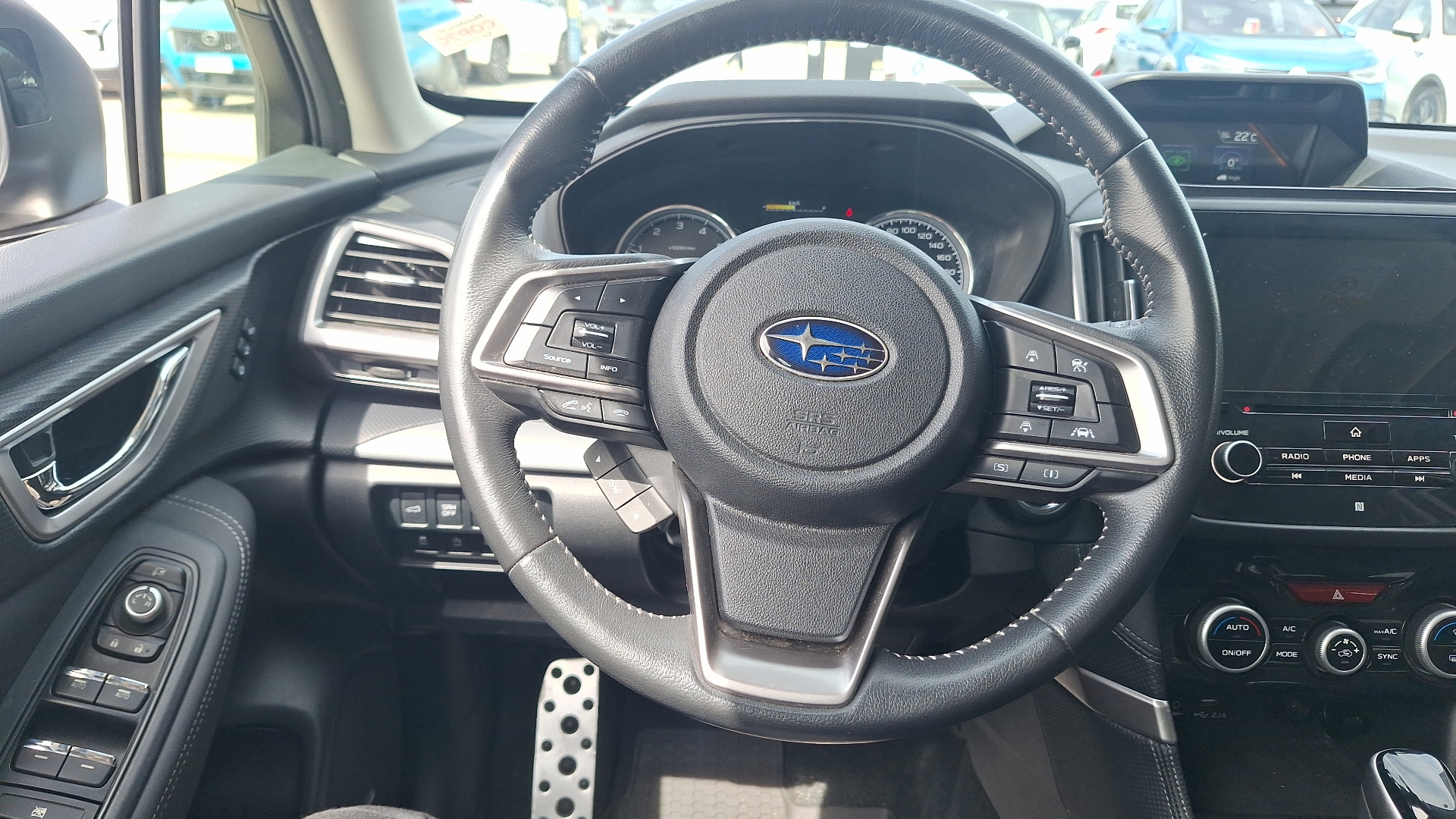 Subaru Forester — foto 8 de 16