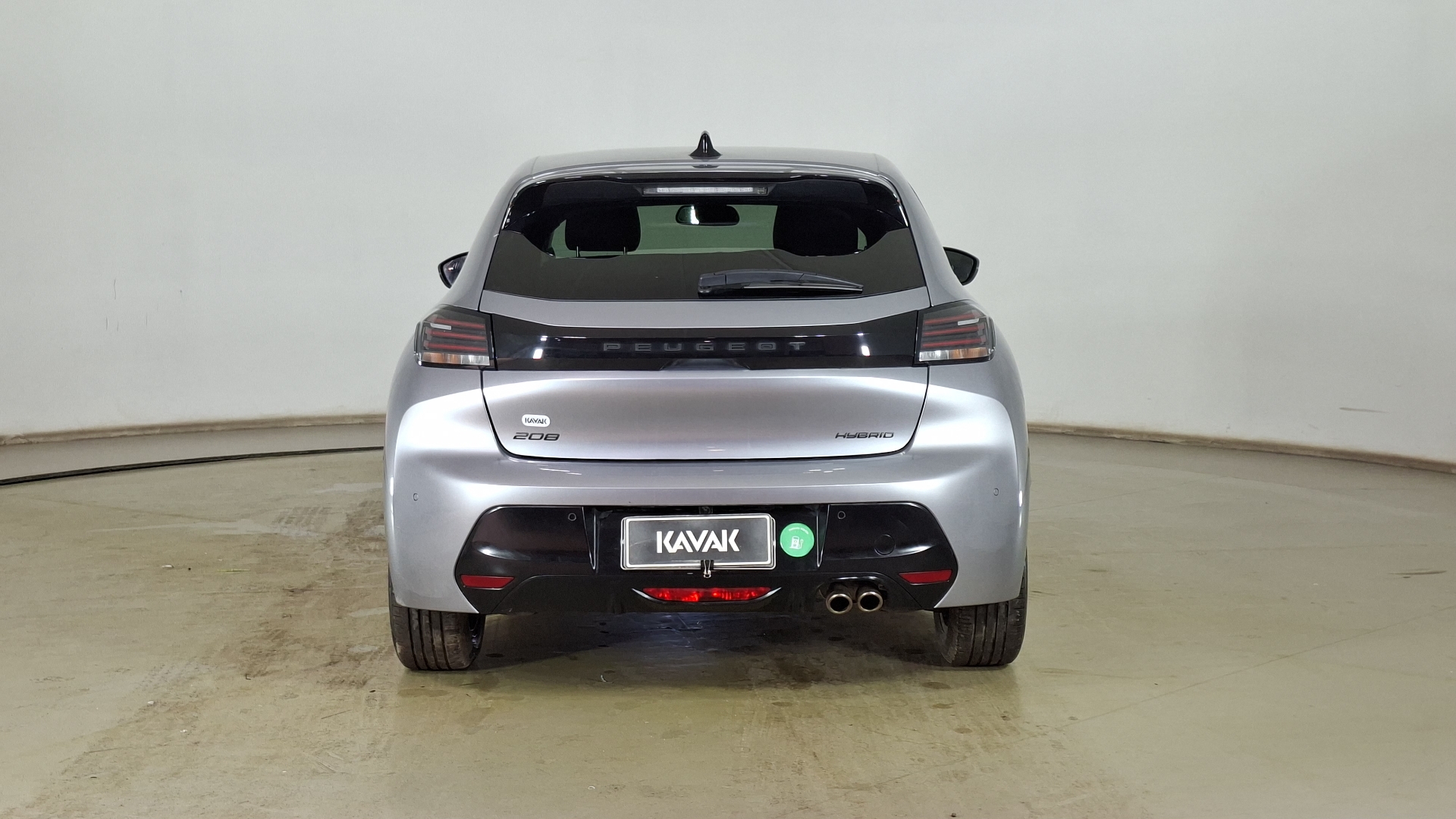 Peugeot 208 — foto 5 de 16