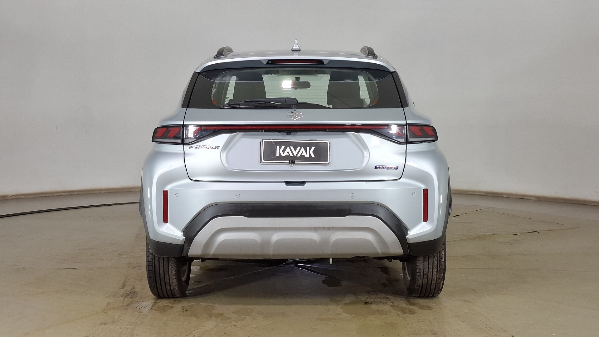 Suzuki Fronx — foto 5 de 16