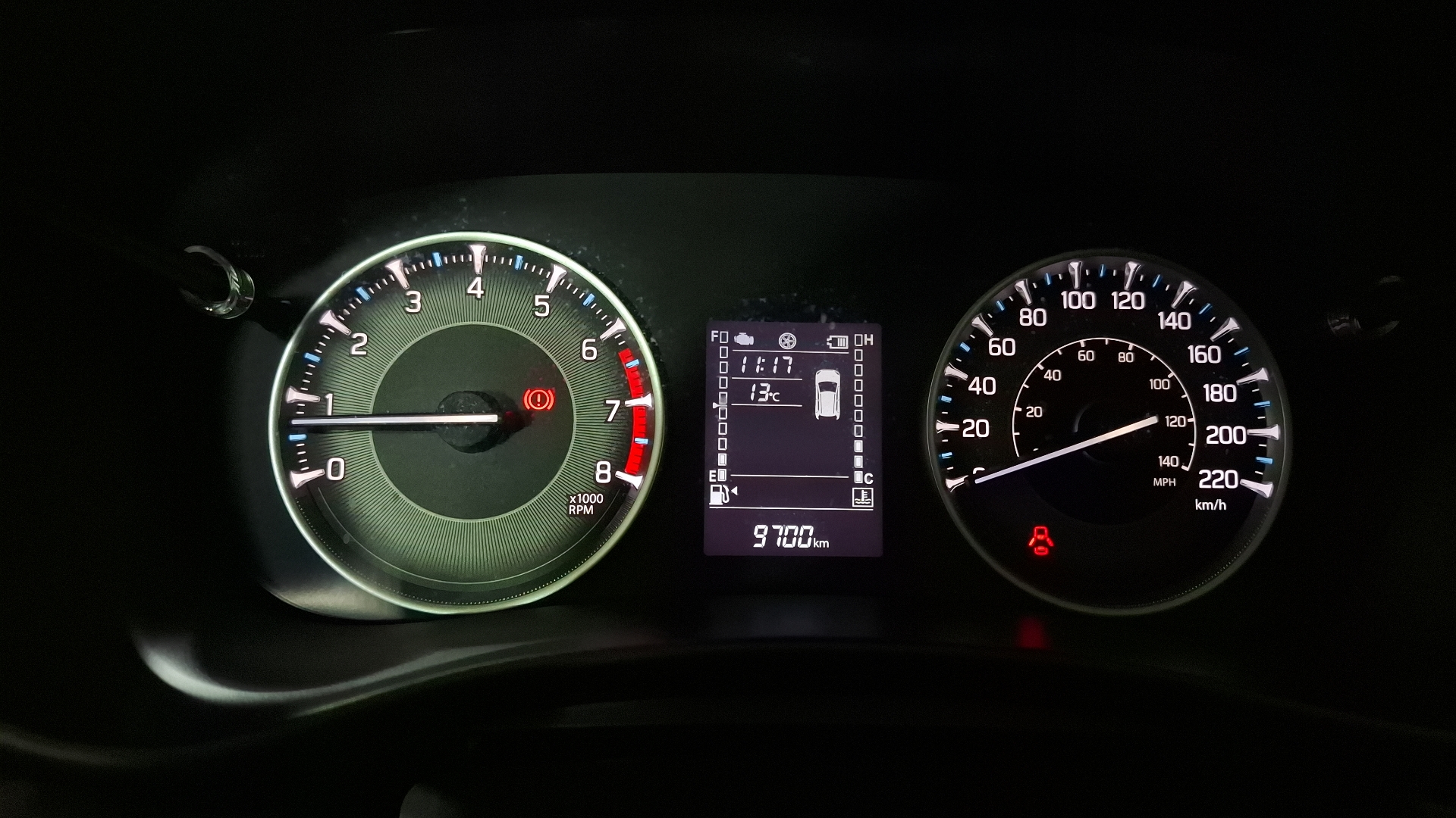 Suzuki Fronx — foto 9 de 16