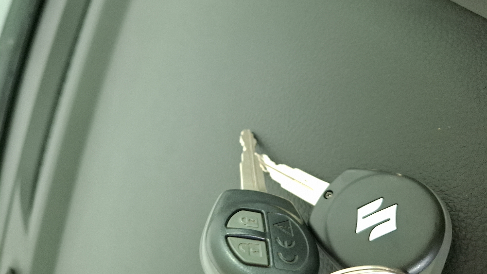 Suzuki Fronx — foto 16 de 16