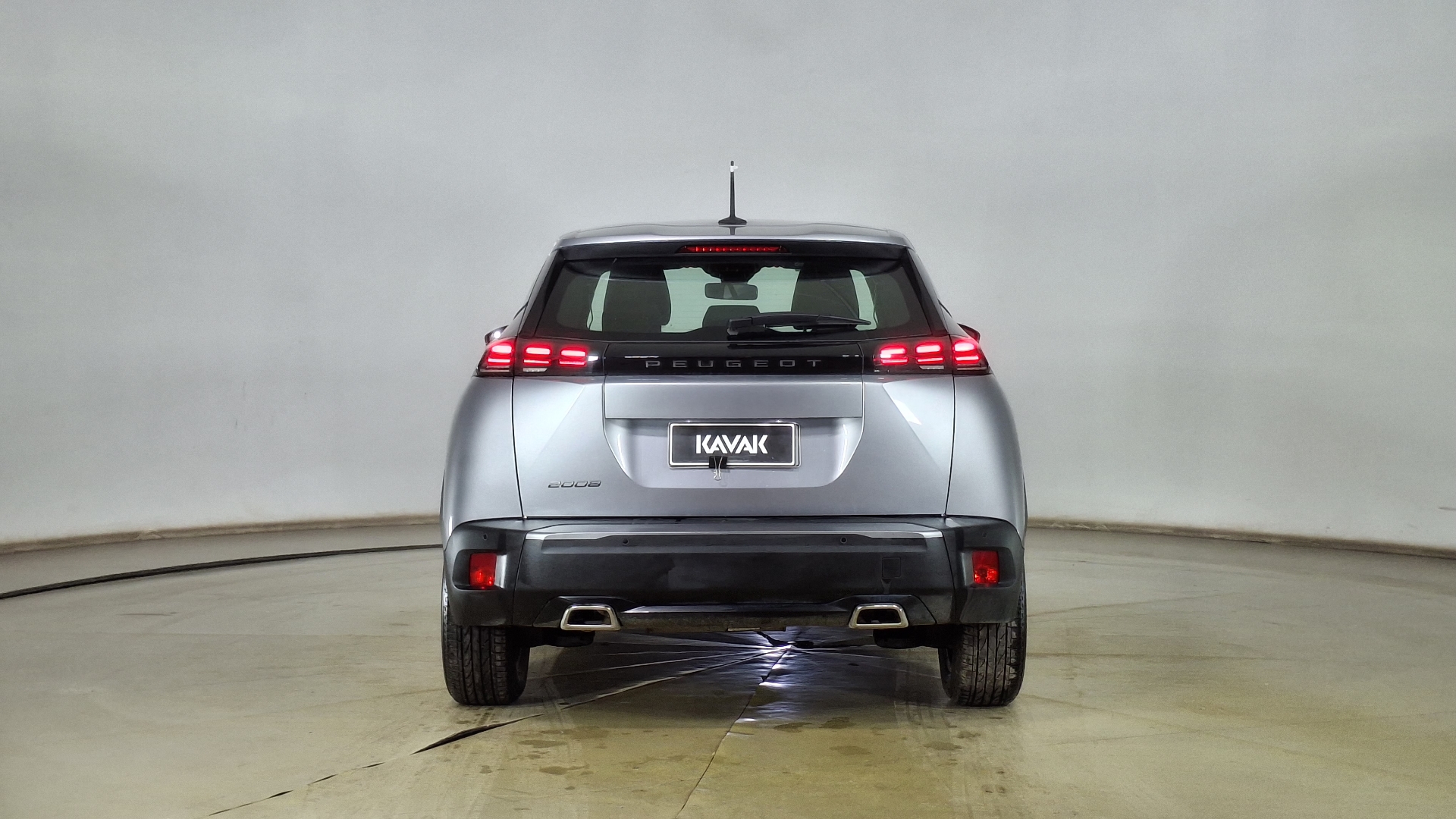Peugeot 2008 — foto 5 de 15
