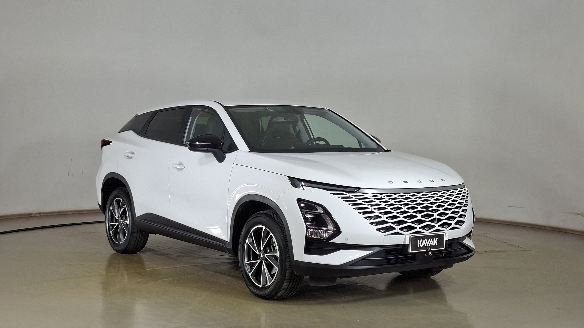 Omoda C5 — foto 3 de 16