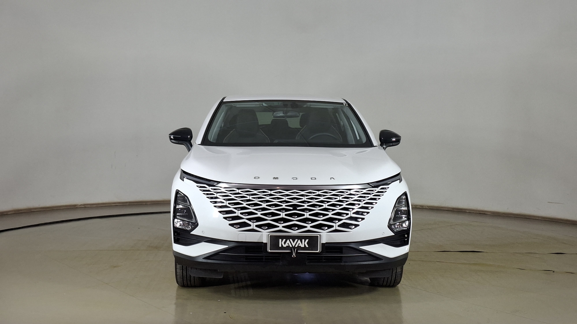 Omoda C5 — foto 2 de 16