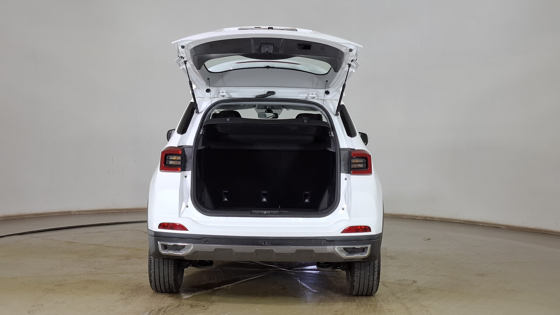 Chery Tiggo 3 Pro — foto 6 de 16