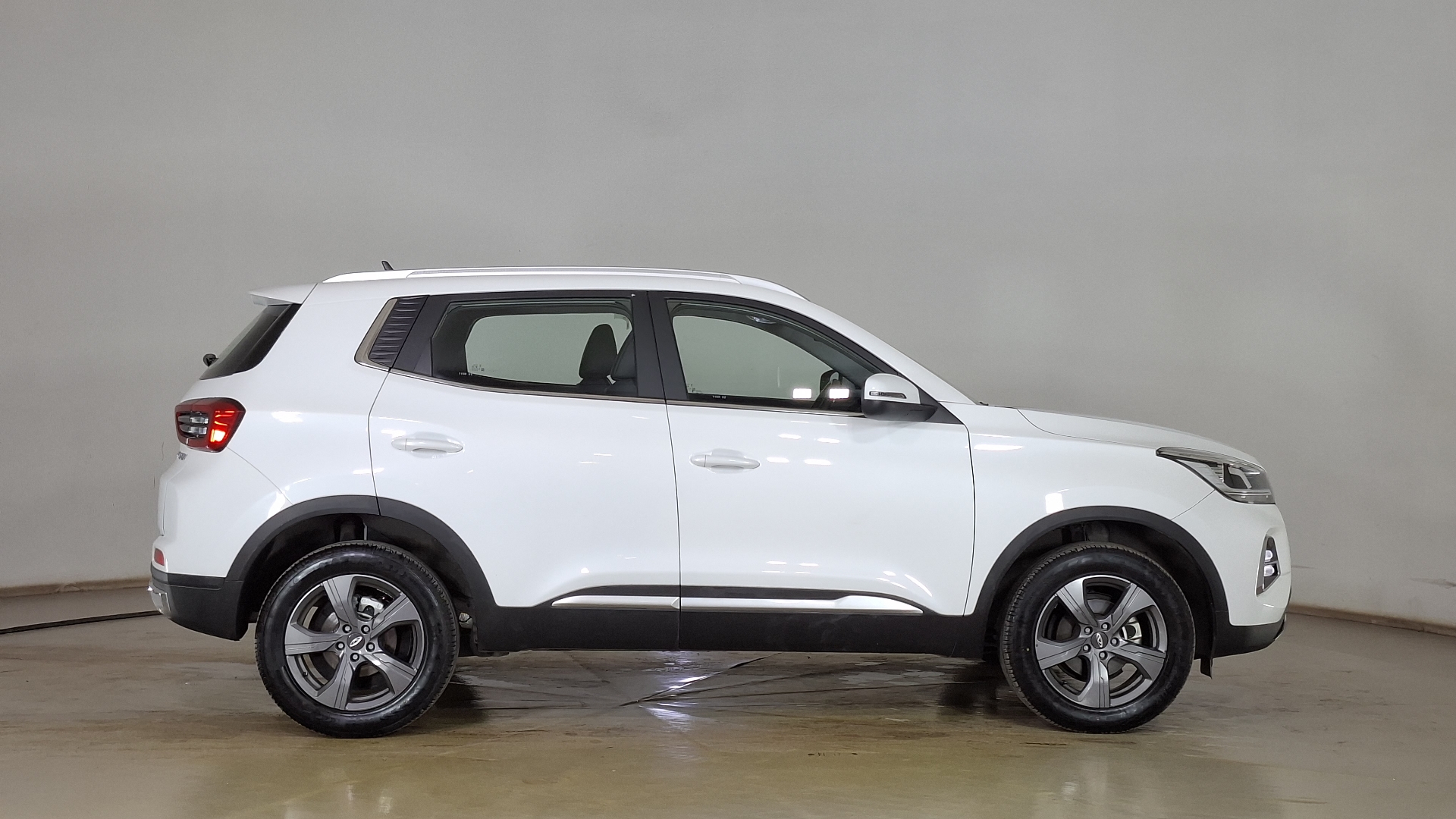 Chery Tiggo 3 Pro — foto 4 de 16