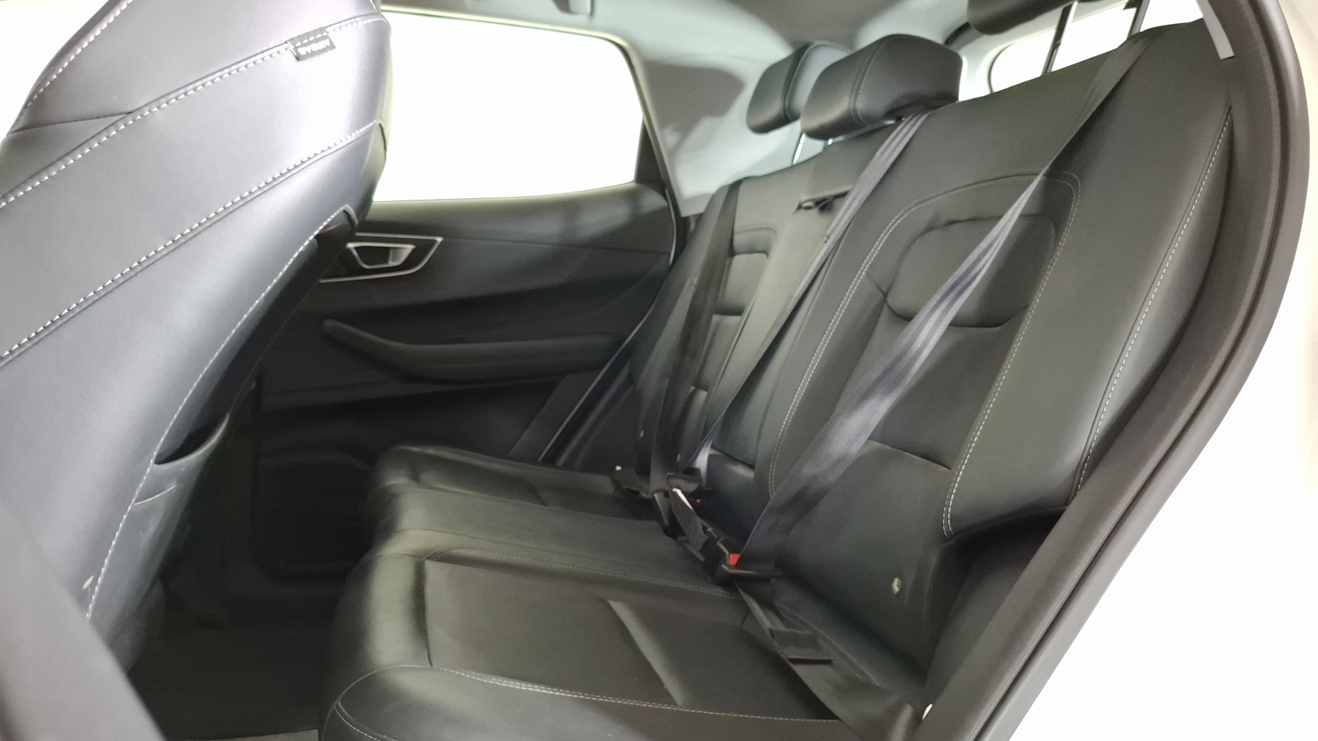 Chery Tiggo 3 Pro — foto 14 de 16