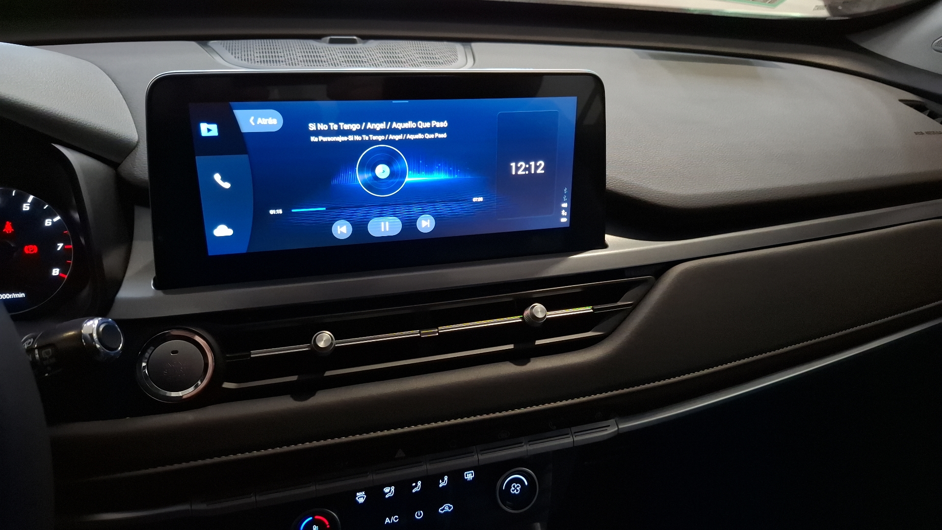 Chery Tiggo 3 Pro — foto 10 de 16