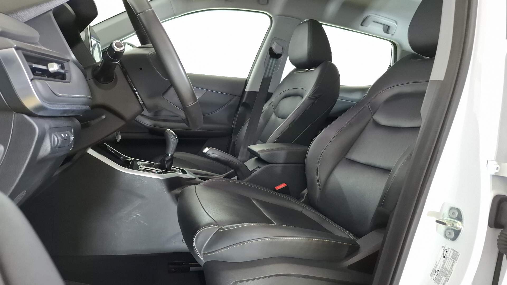 Chery Tiggo 3 Pro — foto 13 de 16